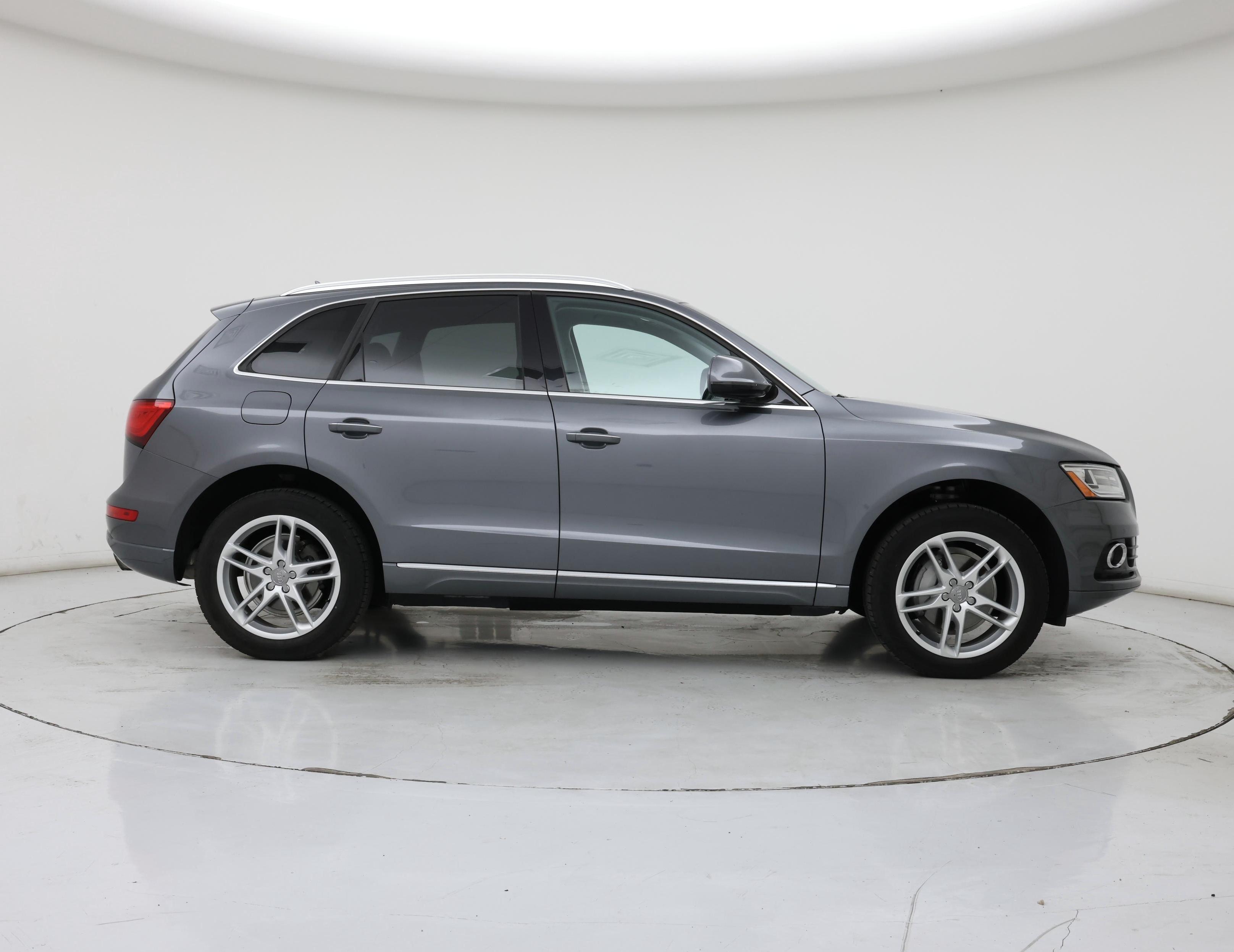 Thumbnail: 2016 Audi Q5 - 7