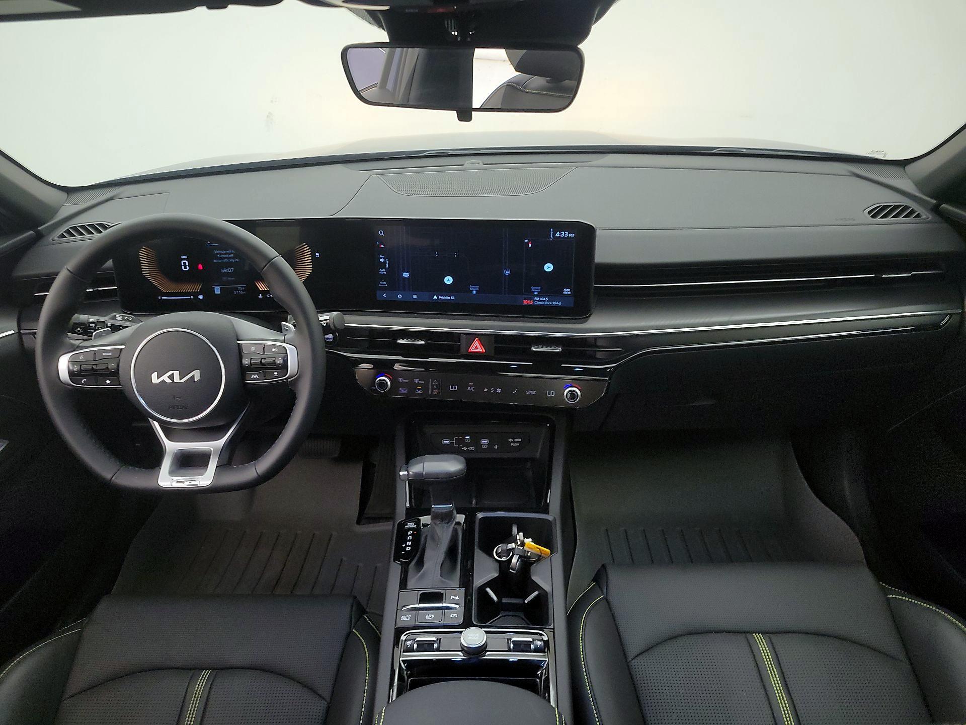 Thumbnail: 2025 Kia K5 - 9