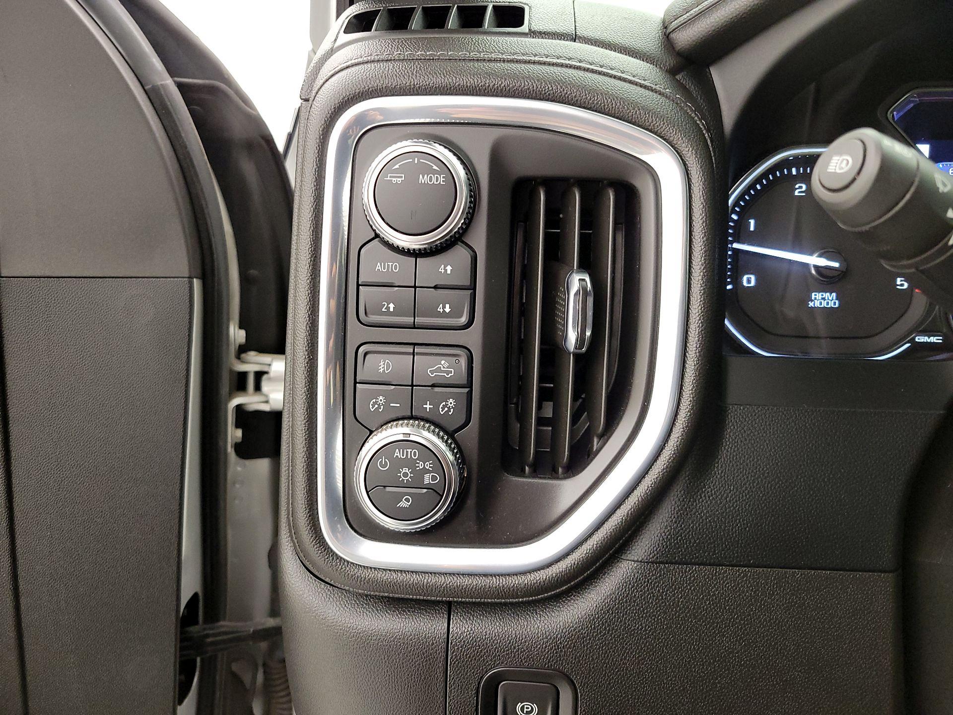 Thumbnail: 2022 GMC Sierra 2500 - 13