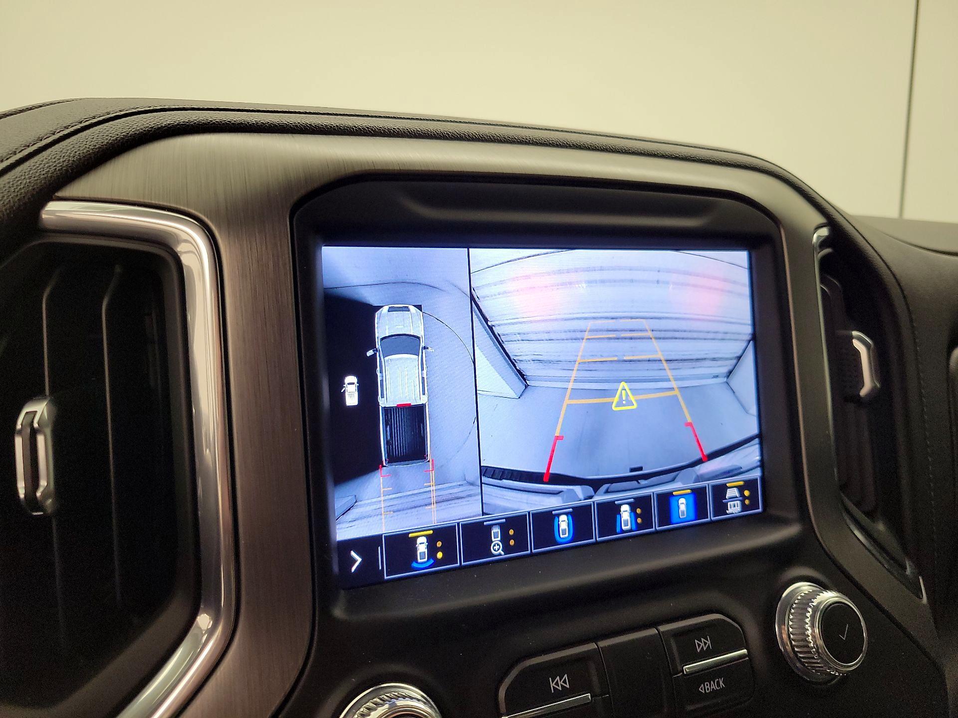 Thumbnail: 2022 GMC Sierra 2500 - 14