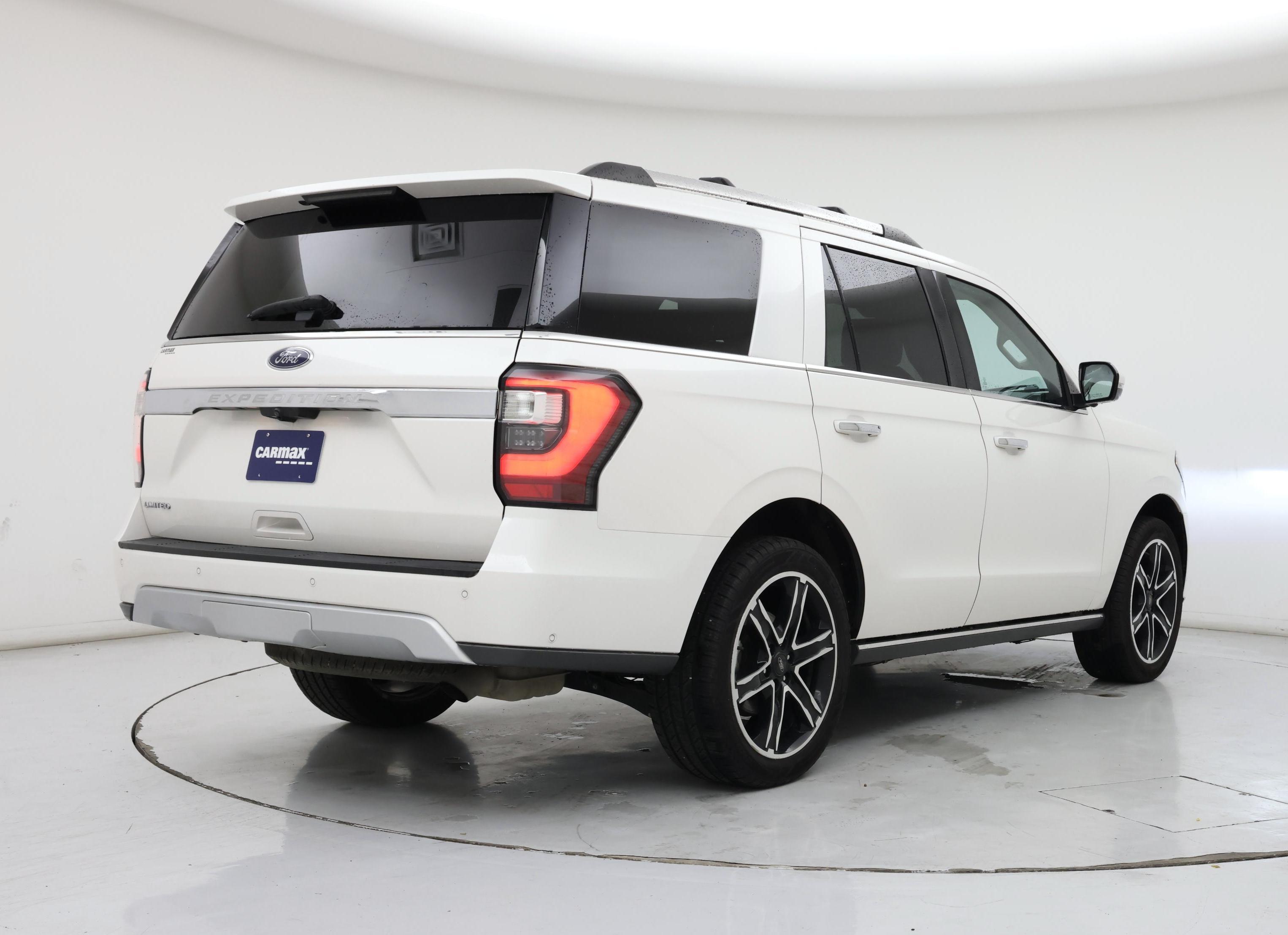 Thumbnail: 2019 Ford Expedition - 8