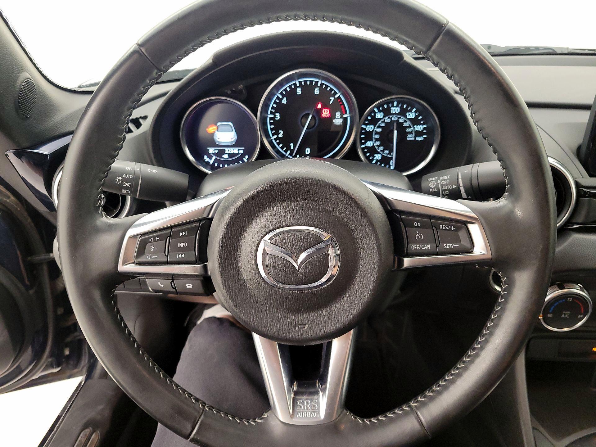 Thumbnail: 2021 Mazda MX-5 Miata - 10