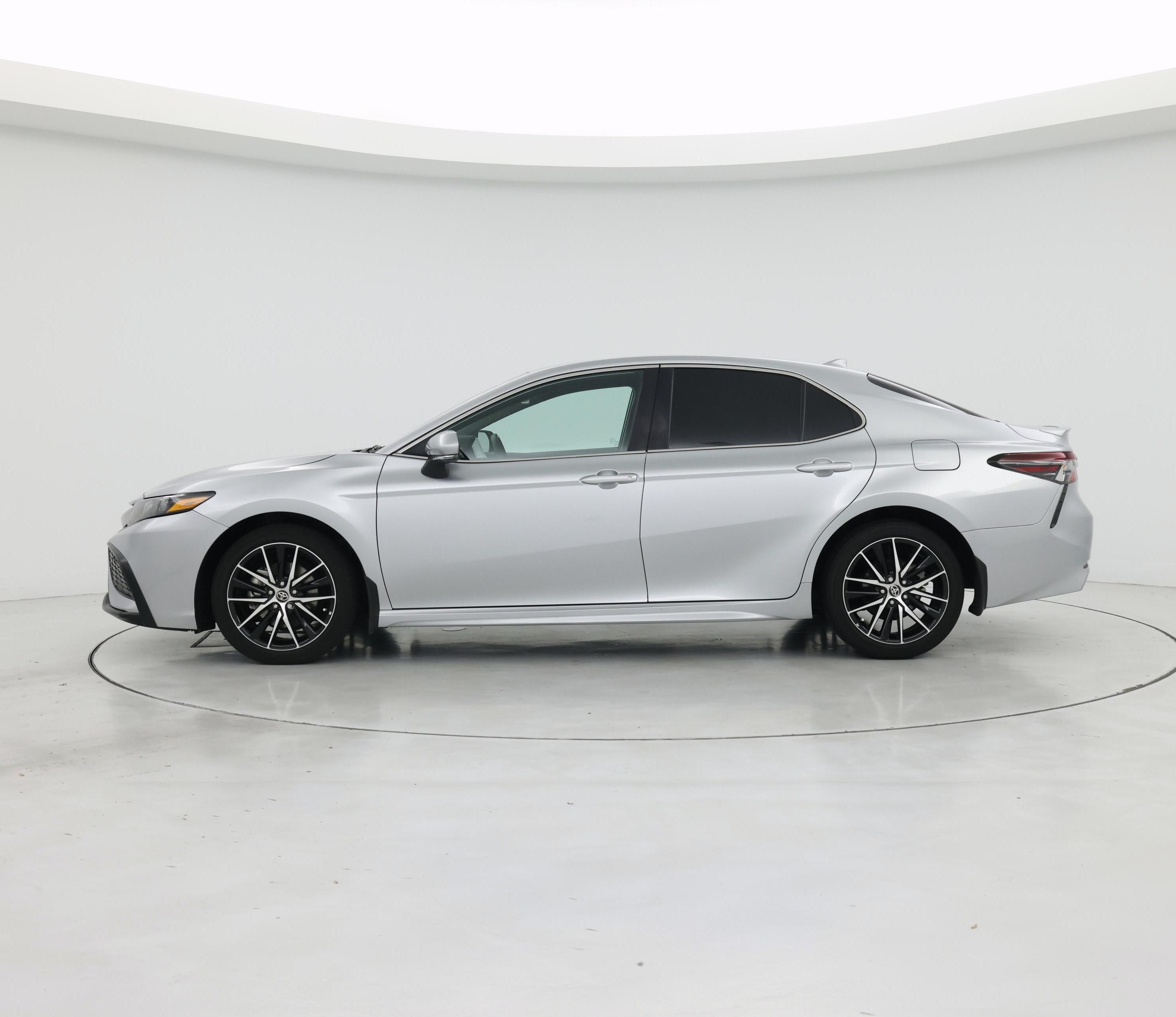 Thumbnail: 2023 Toyota Camry - 3
