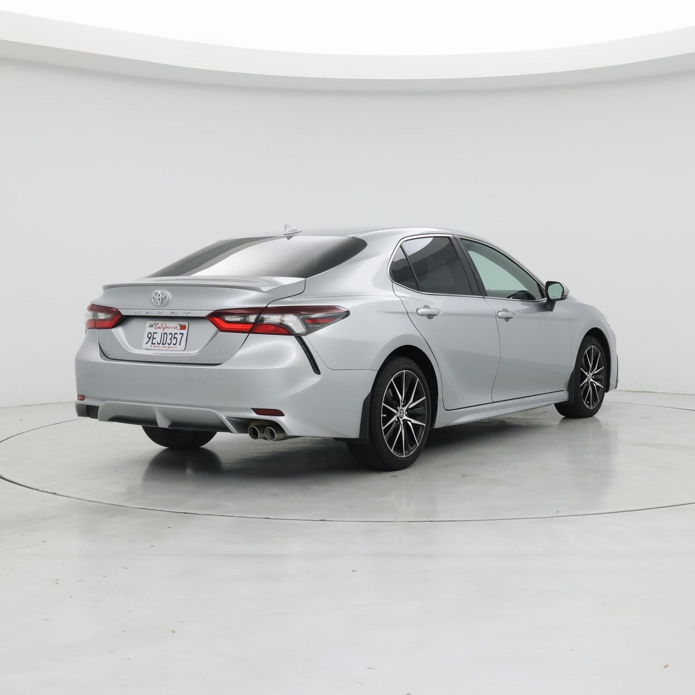 Thumbnail: 2023 Toyota Camry - 8