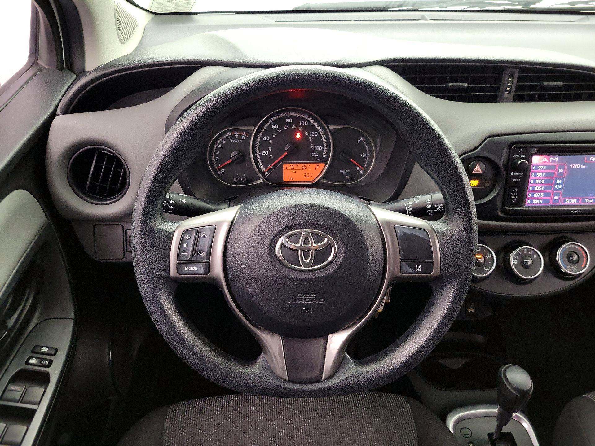 Thumbnail: 2017 Toyota Yaris - 10
