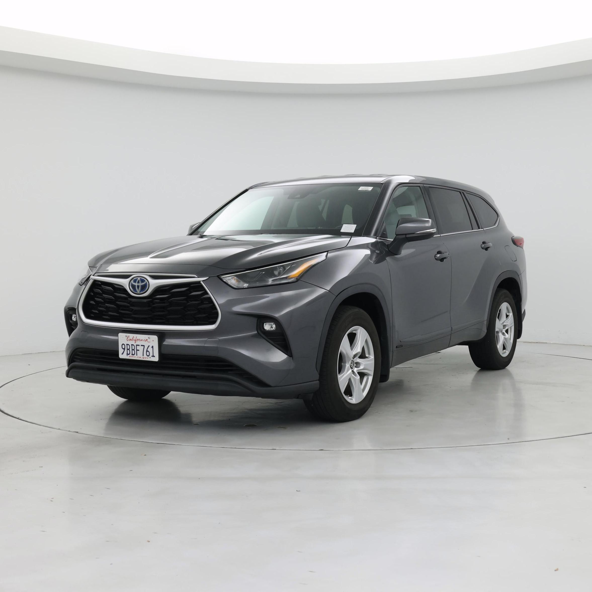 Thumbnail: 2022 Toyota Highlander - 4