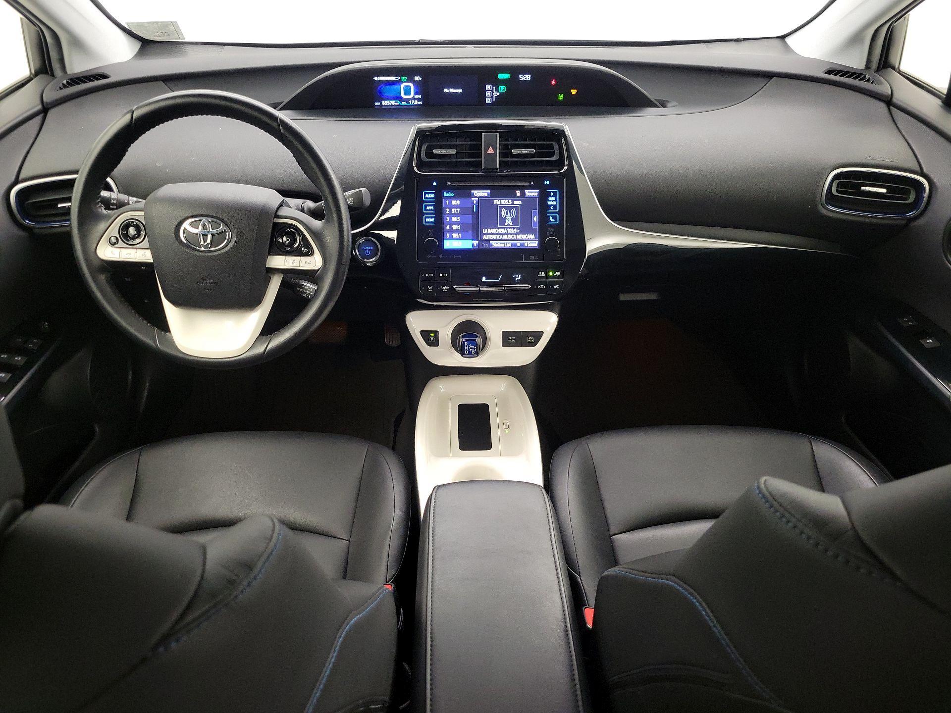 Thumbnail: 2016 Toyota Prius - 9