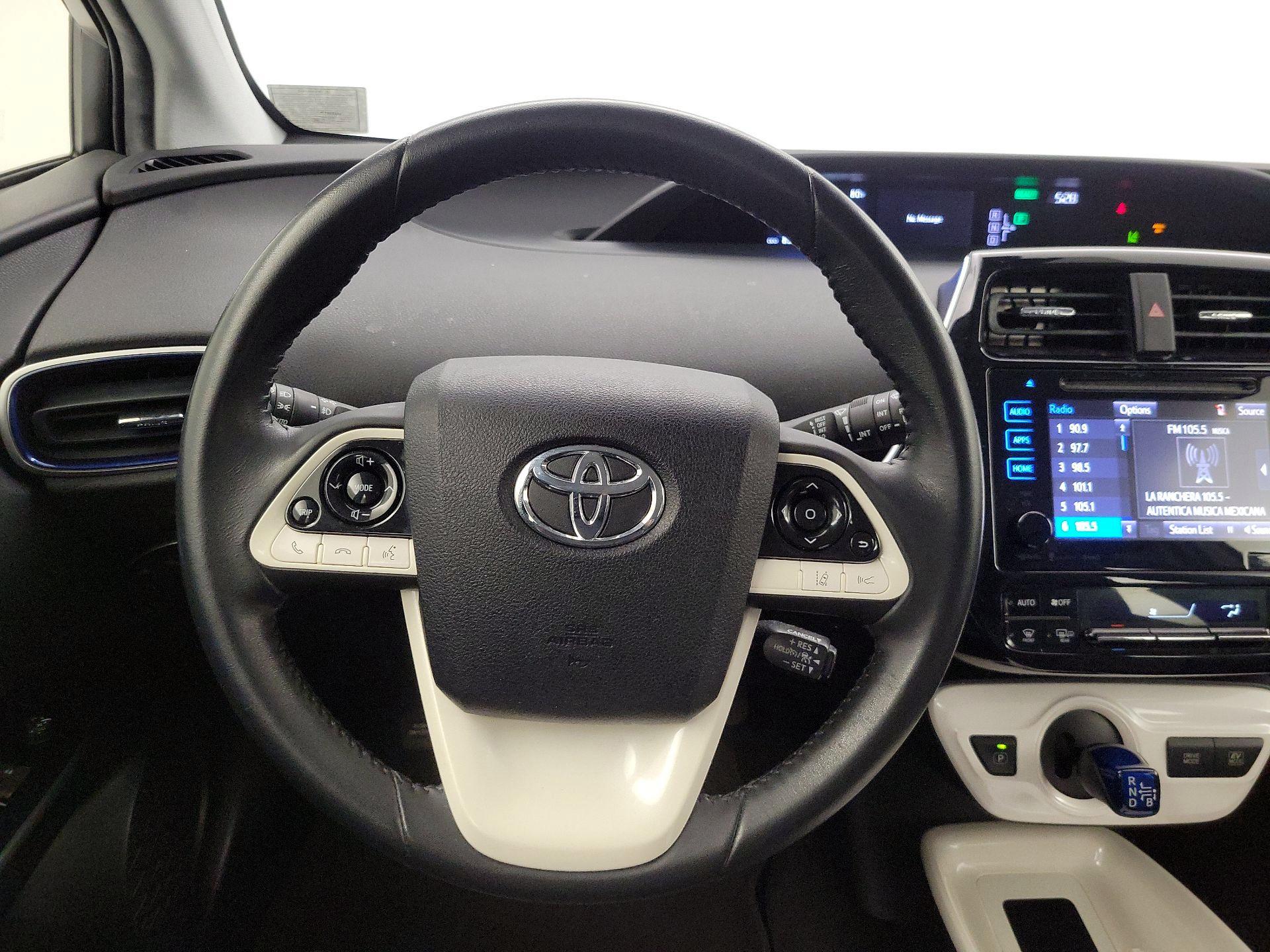 Thumbnail: 2016 Toyota Prius - 10
