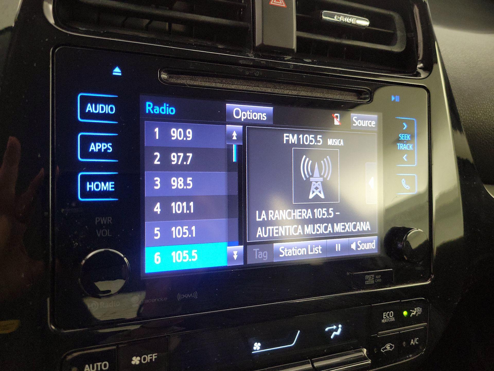Thumbnail: 2016 Toyota Prius - 14