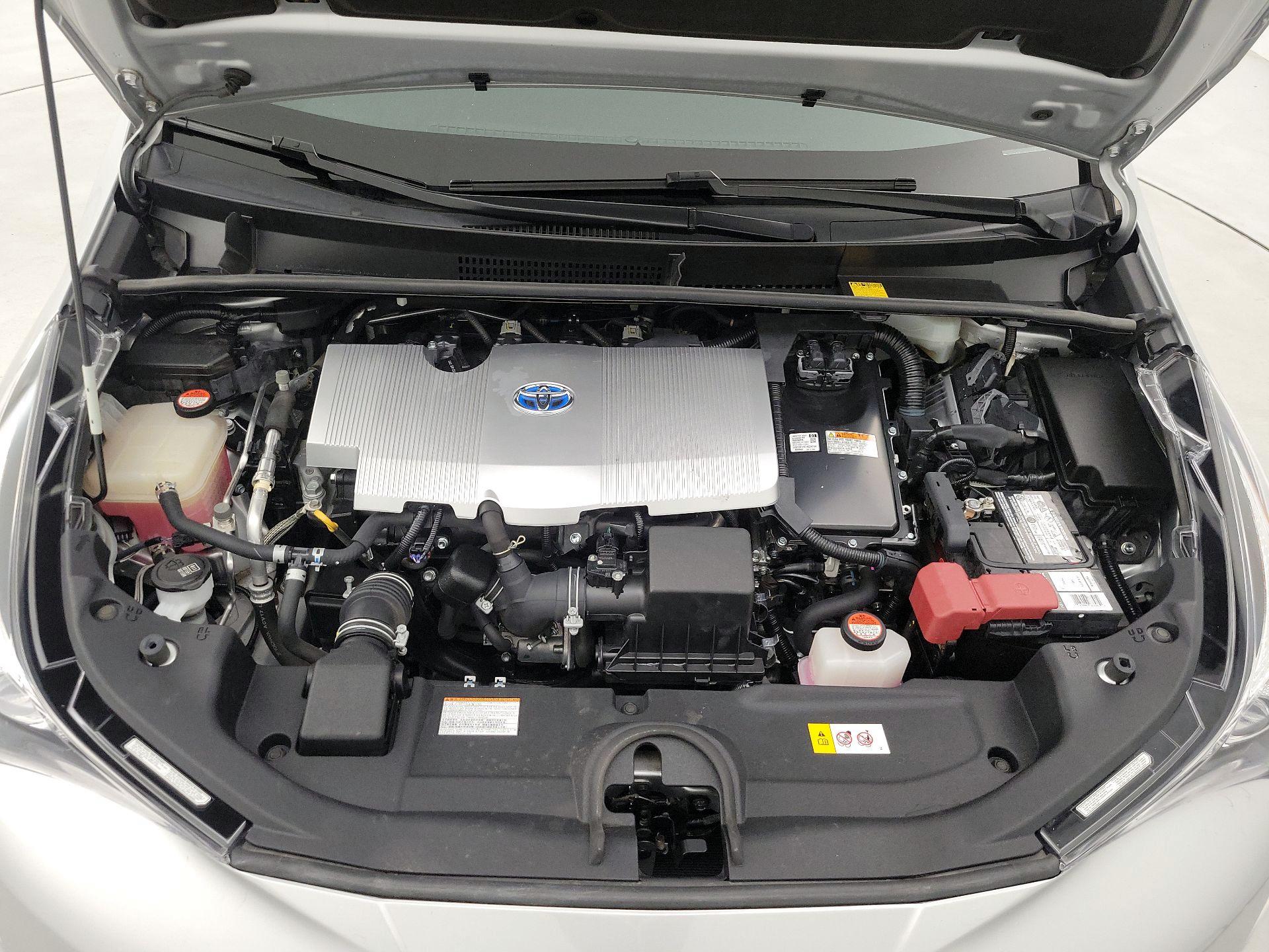 Thumbnail: 2016 Toyota Prius - 19