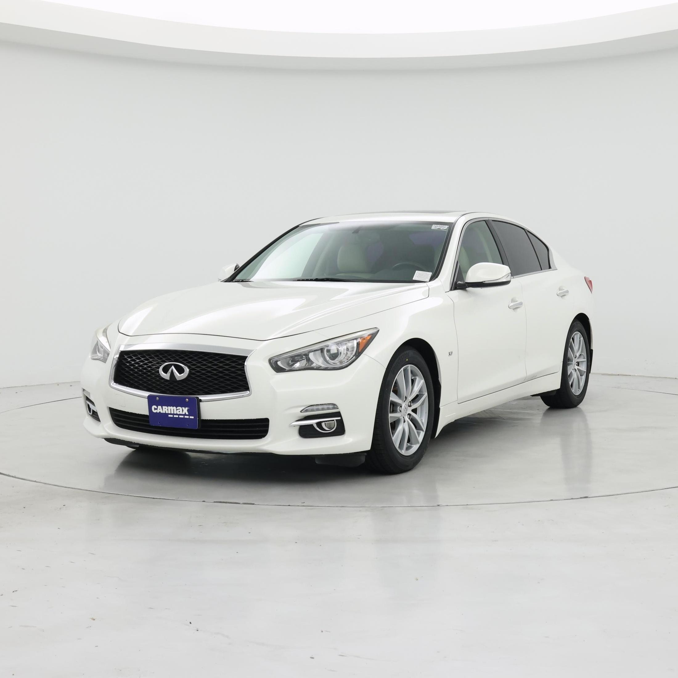 Thumbnail: 2015 INFINITI Q50 - 4