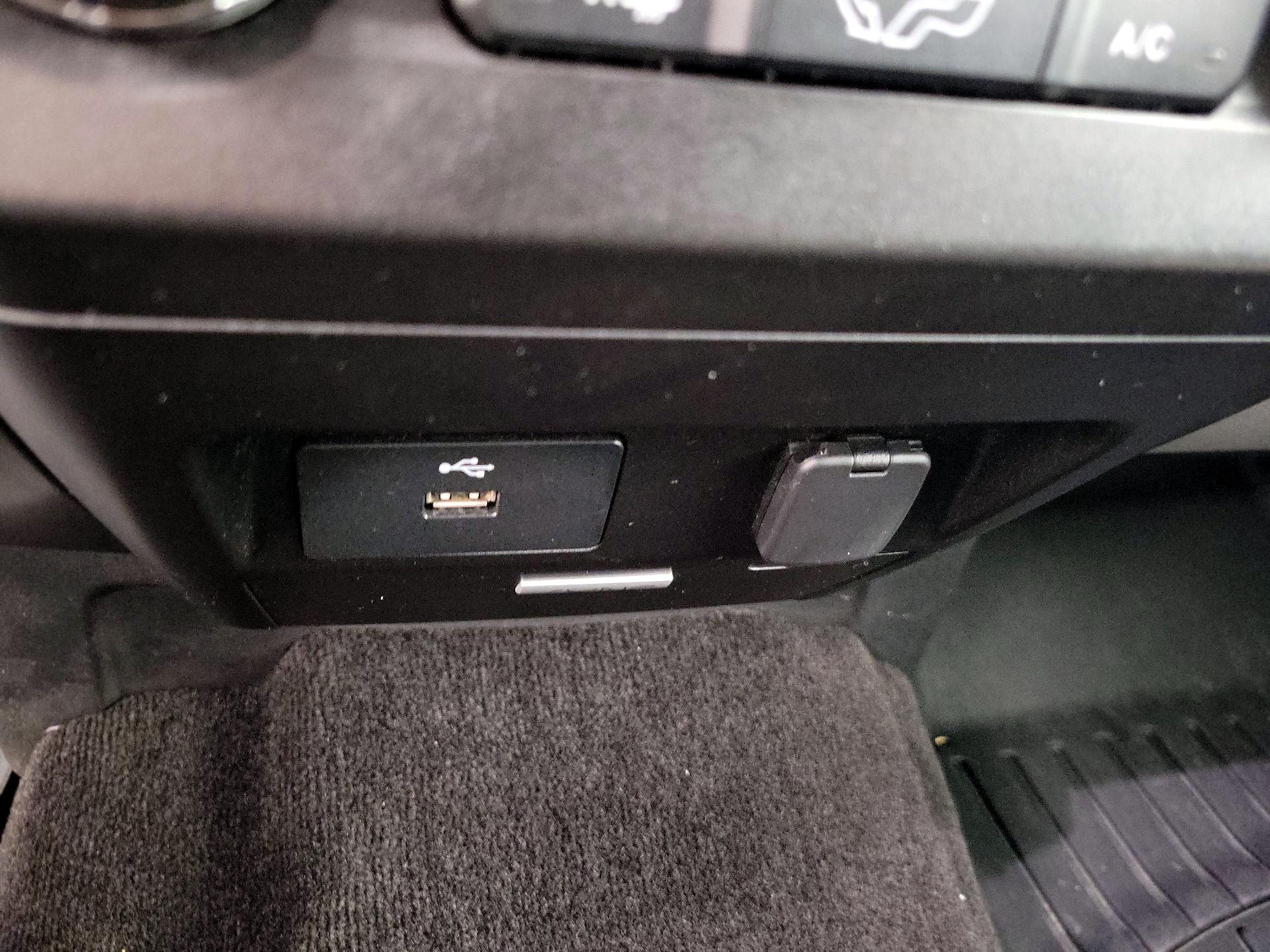 Thumbnail: 2018 Ford F-150 - 17