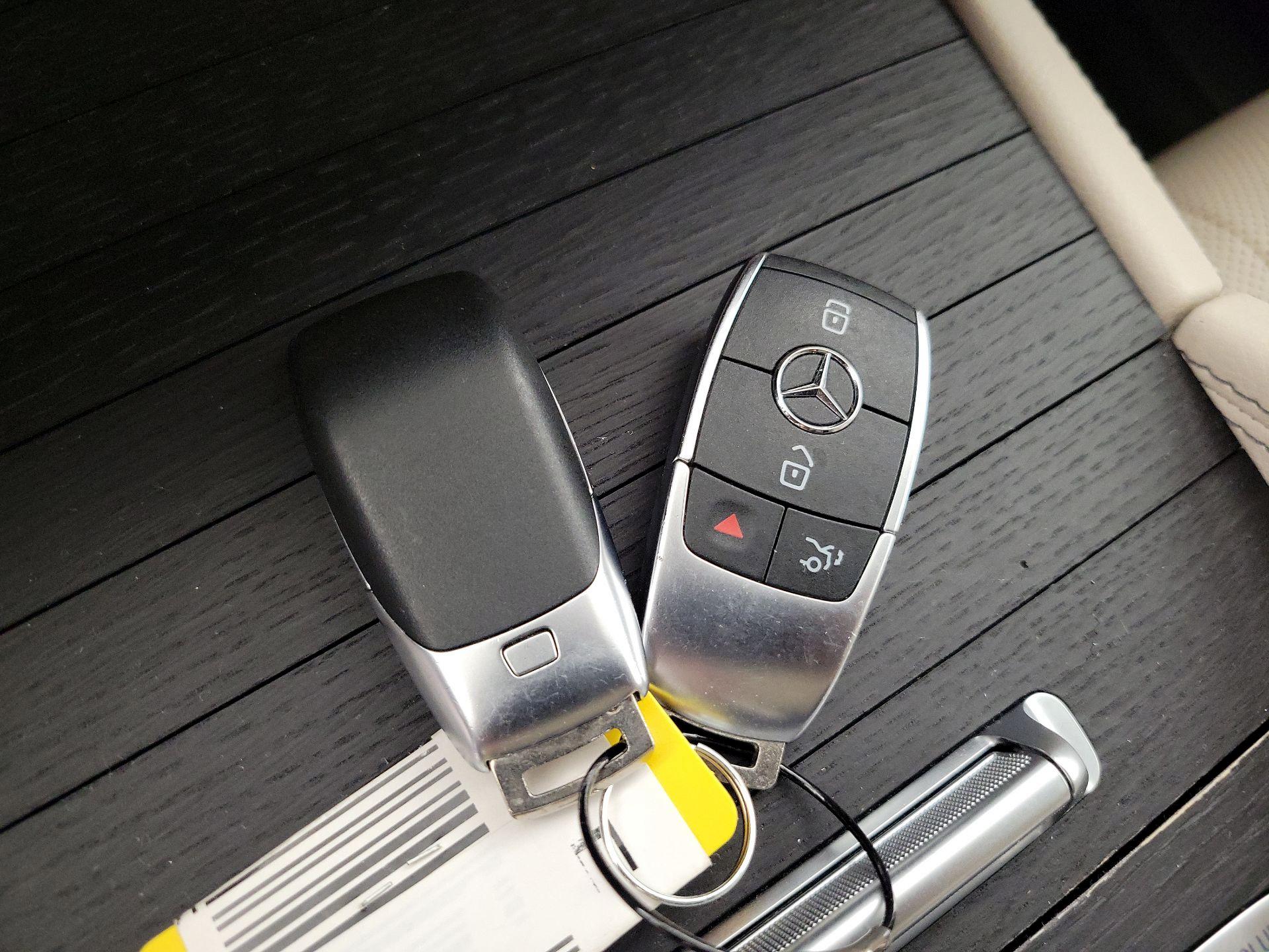 Thumbnail: 2020 Mercedes-Benz GLE - 20