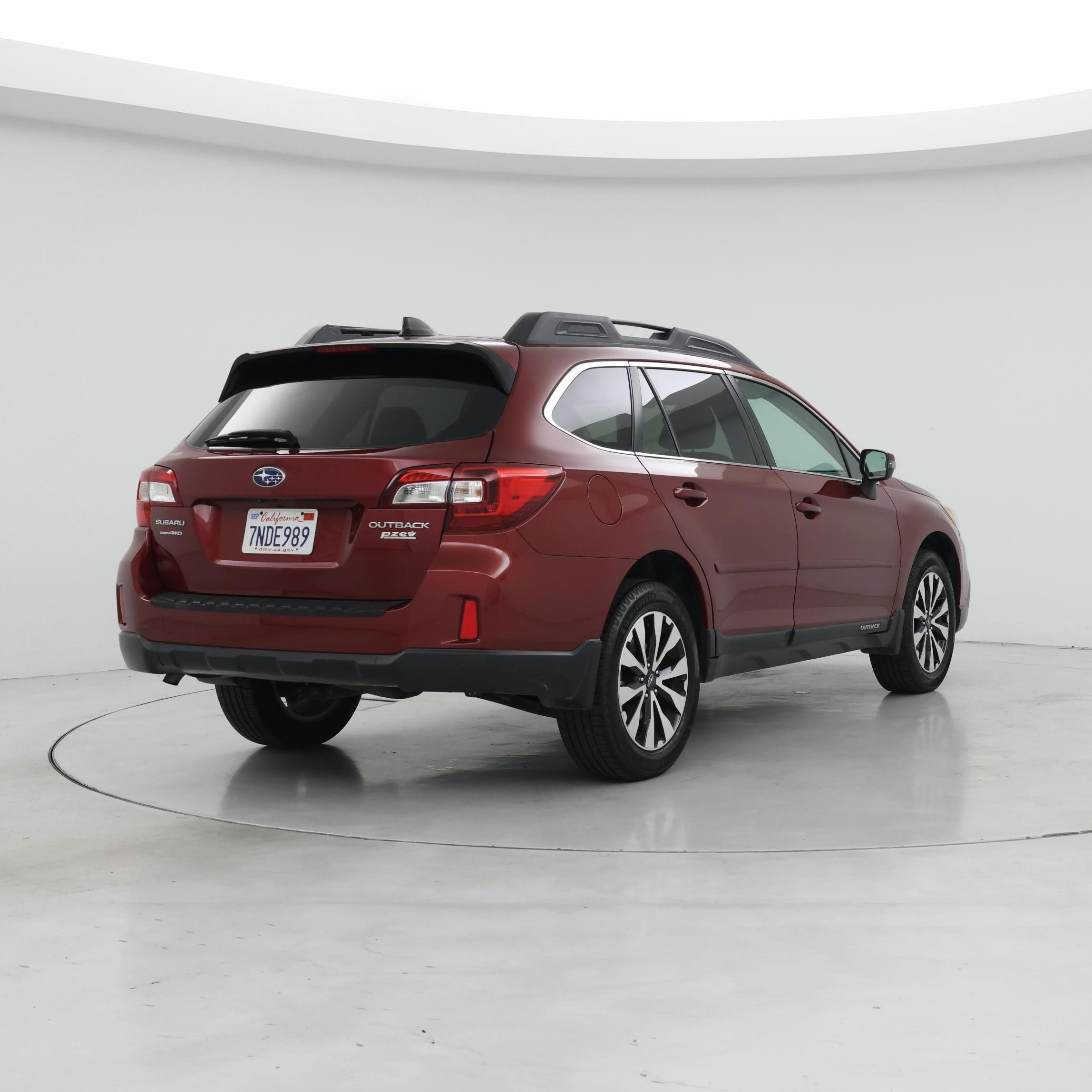 Thumbnail: 2016 Subaru Outback - 8