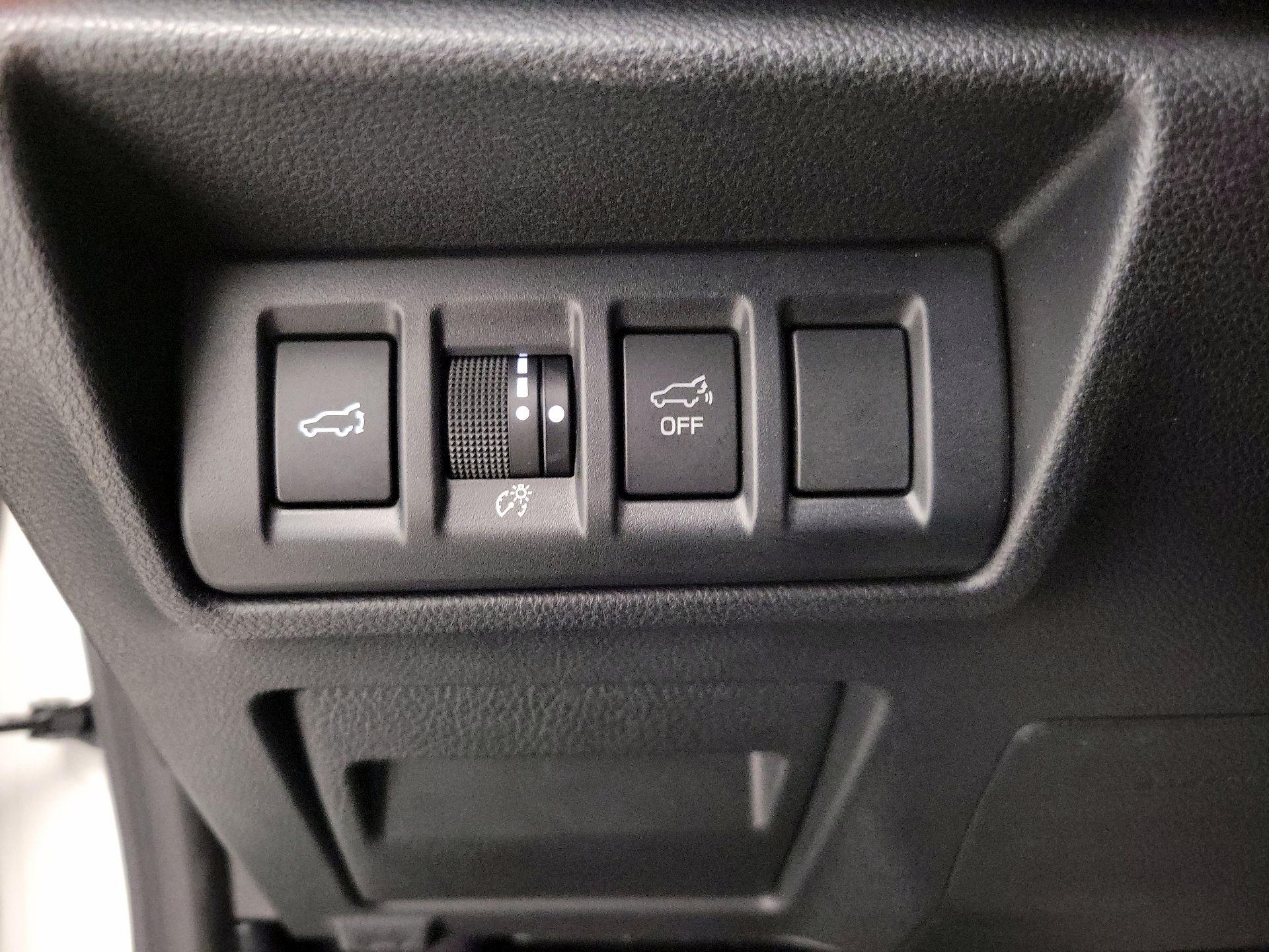 Thumbnail: 2020 Subaru Outback - 13