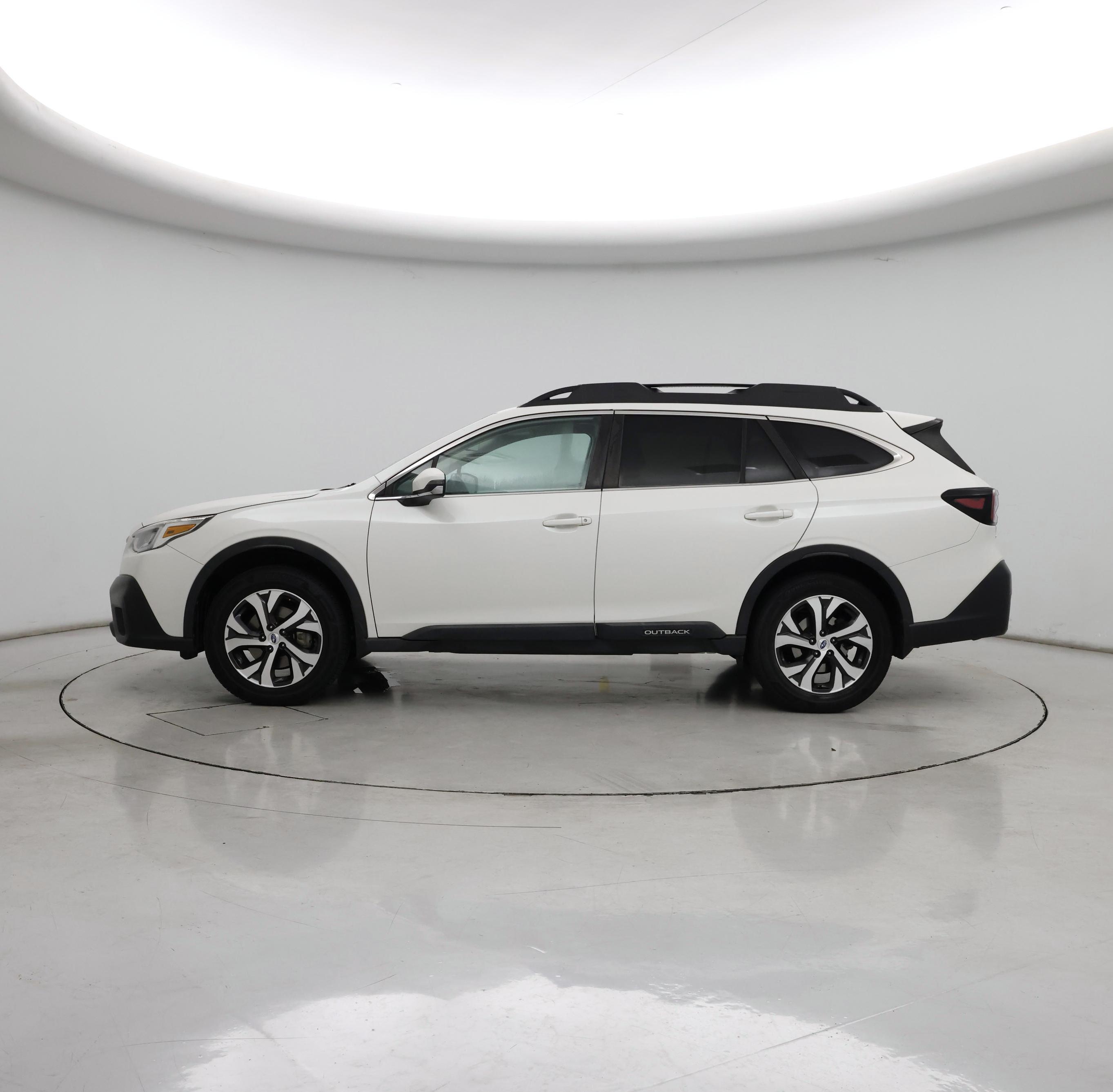 Thumbnail: 2020 Subaru Outback - 3