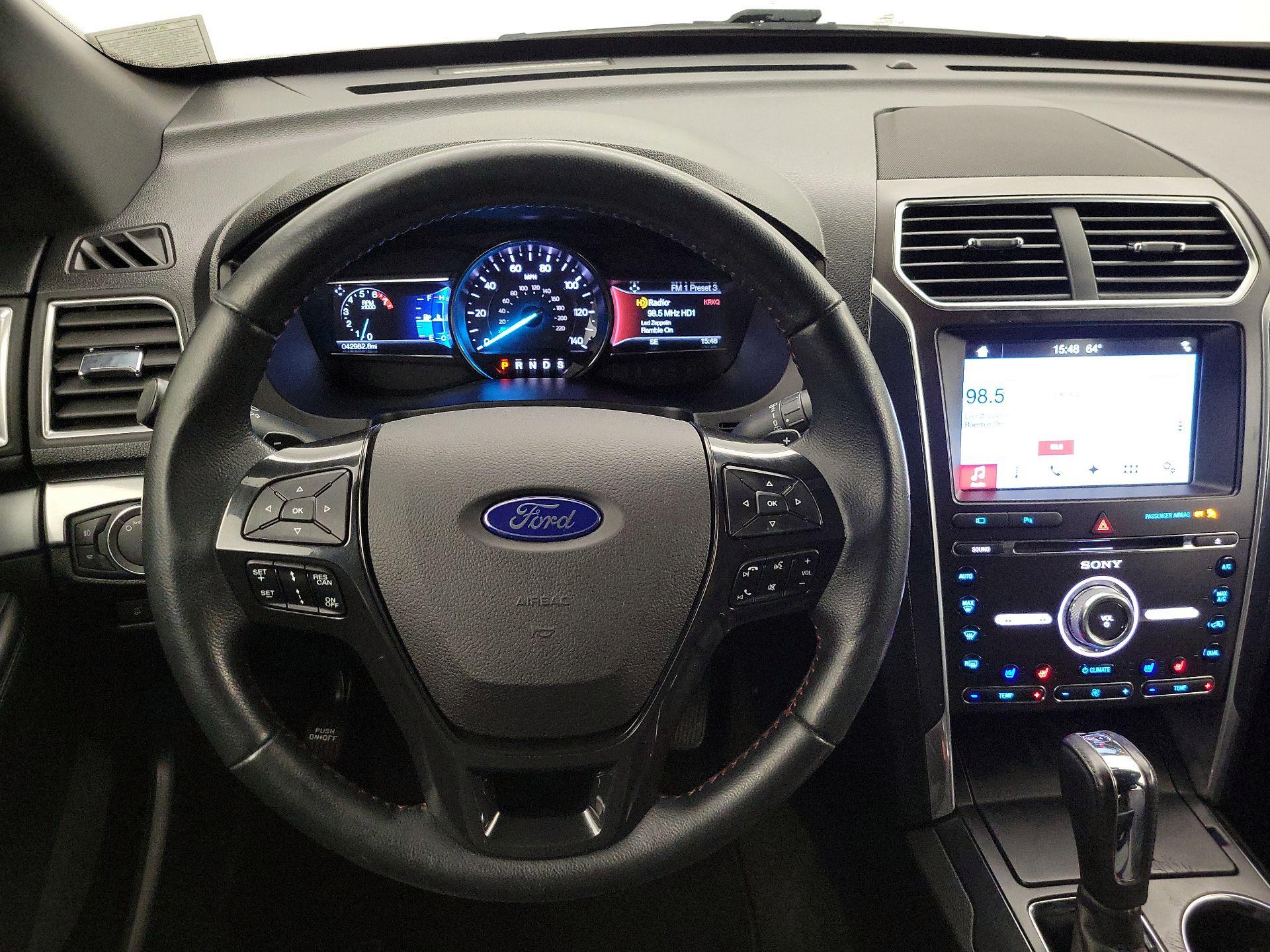 Thumbnail: 2017 Ford Explorer - 10