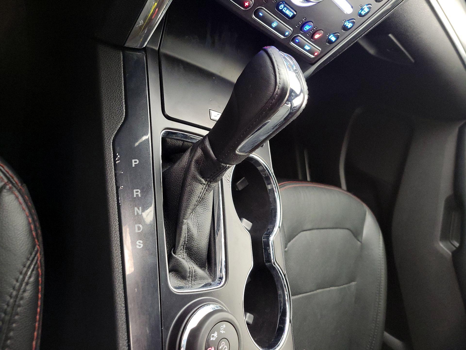 Thumbnail: 2017 Ford Explorer - 16