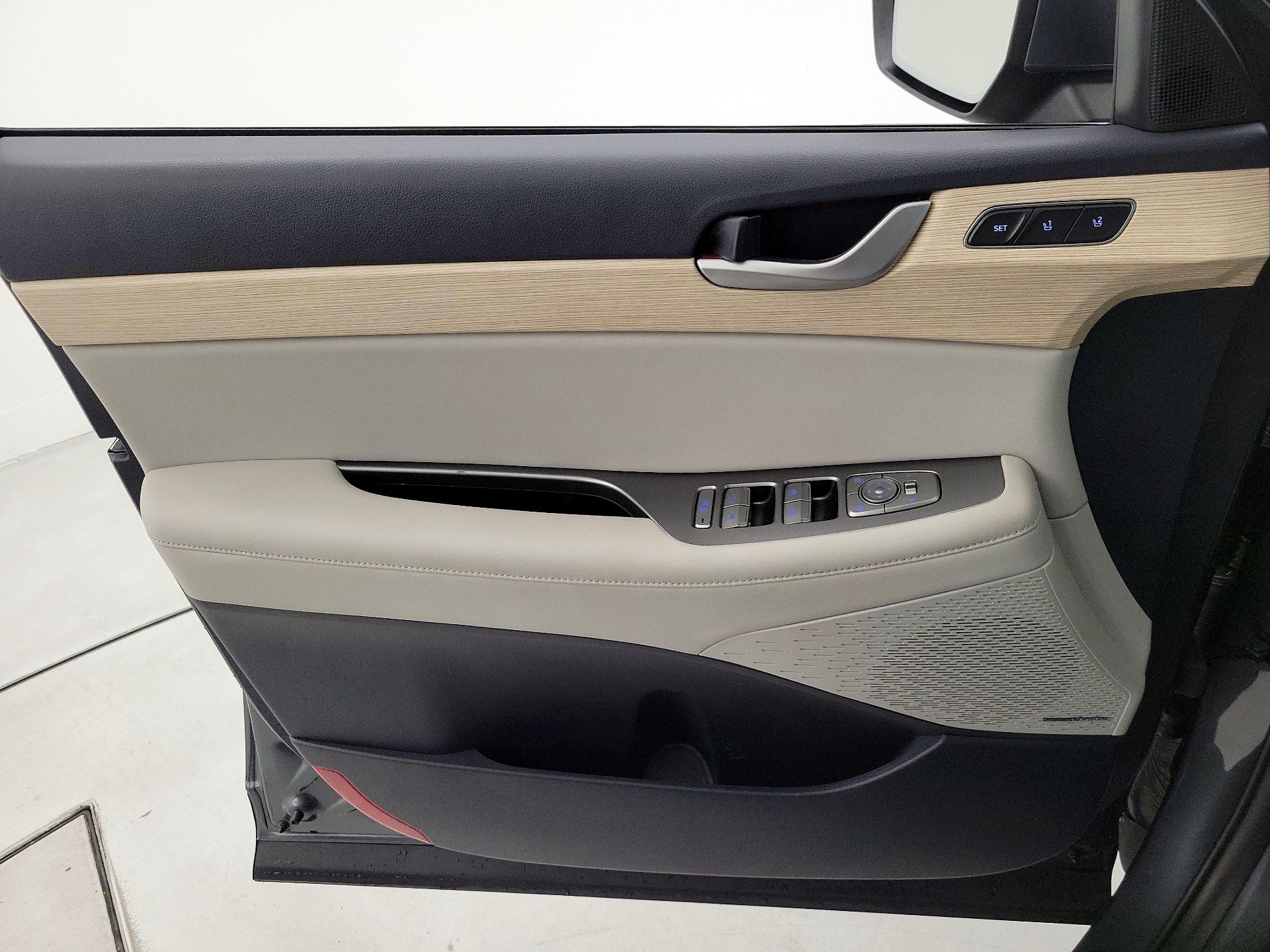 Thumbnail: 2023 Hyundai Palisade - 12