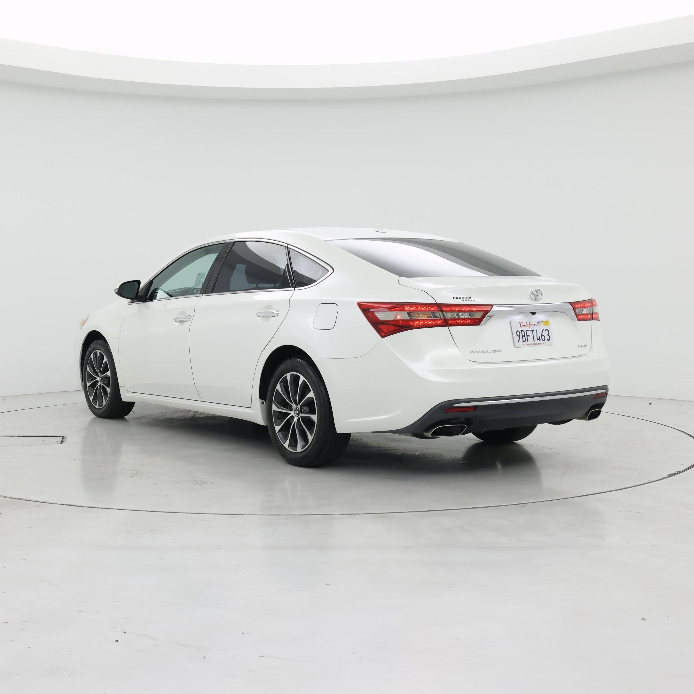 Thumbnail: 2017 Toyota Avalon - 2