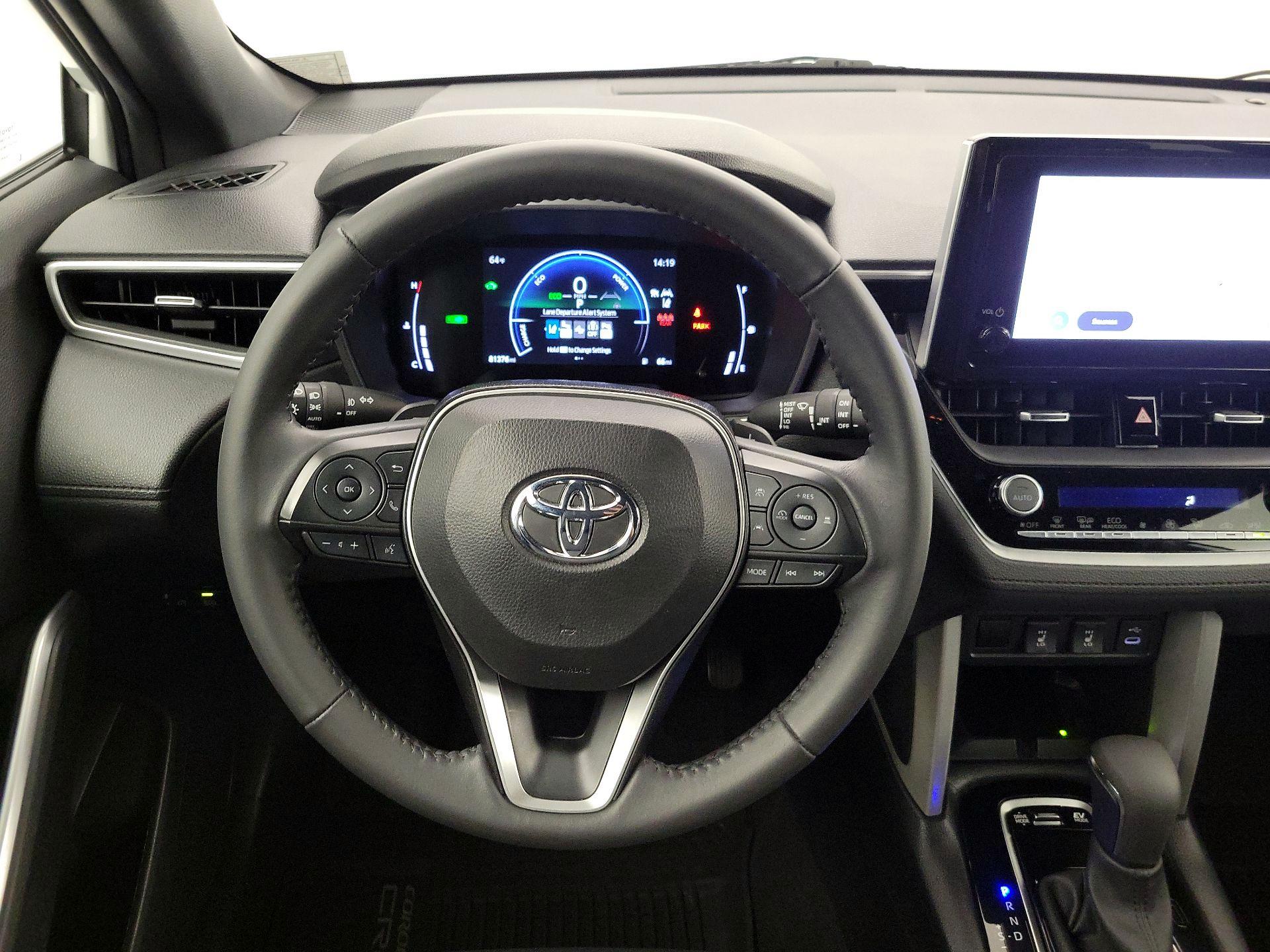 Thumbnail: 2024 Toyota Corolla Cross - 10