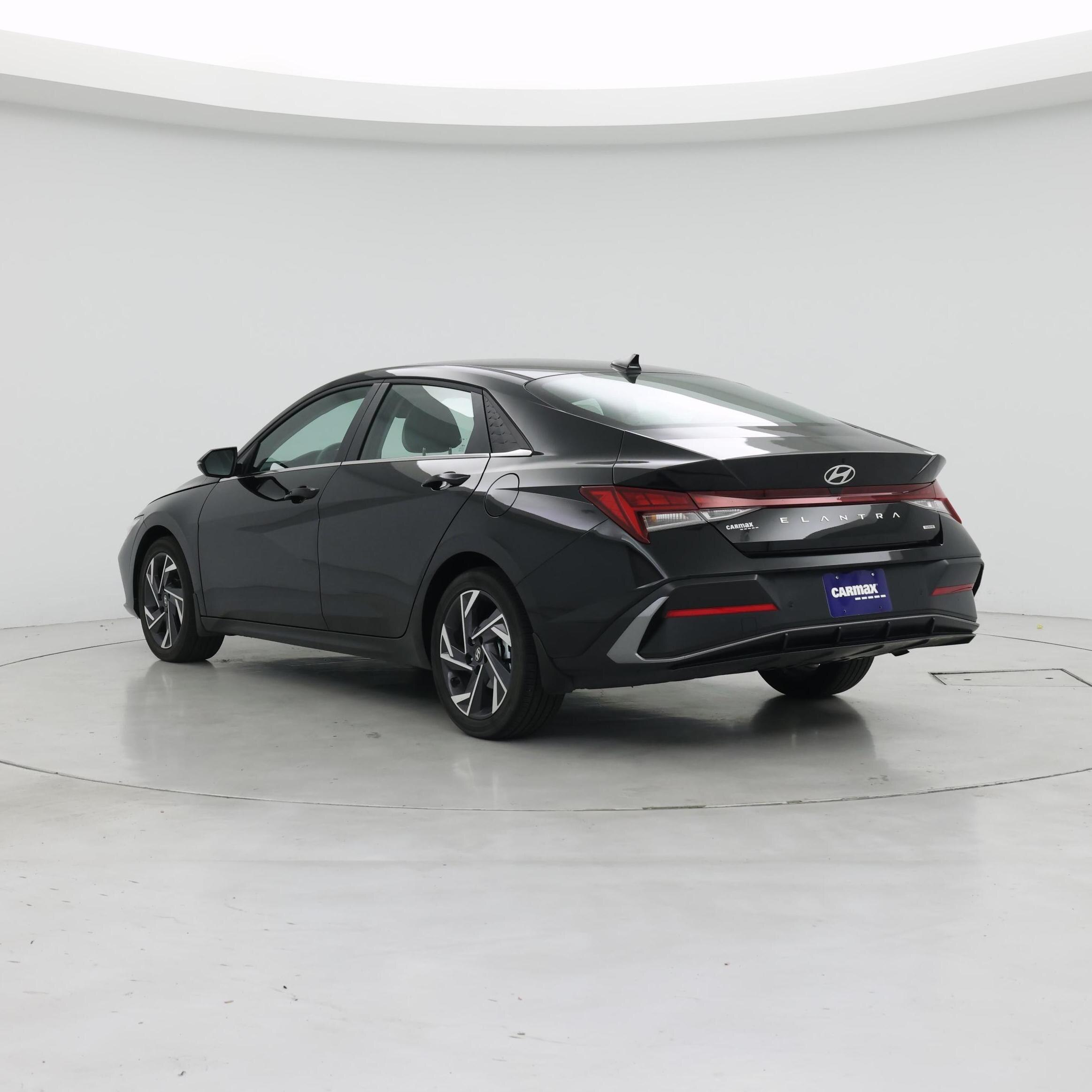 Thumbnail: 2024 Hyundai Elantra - 2