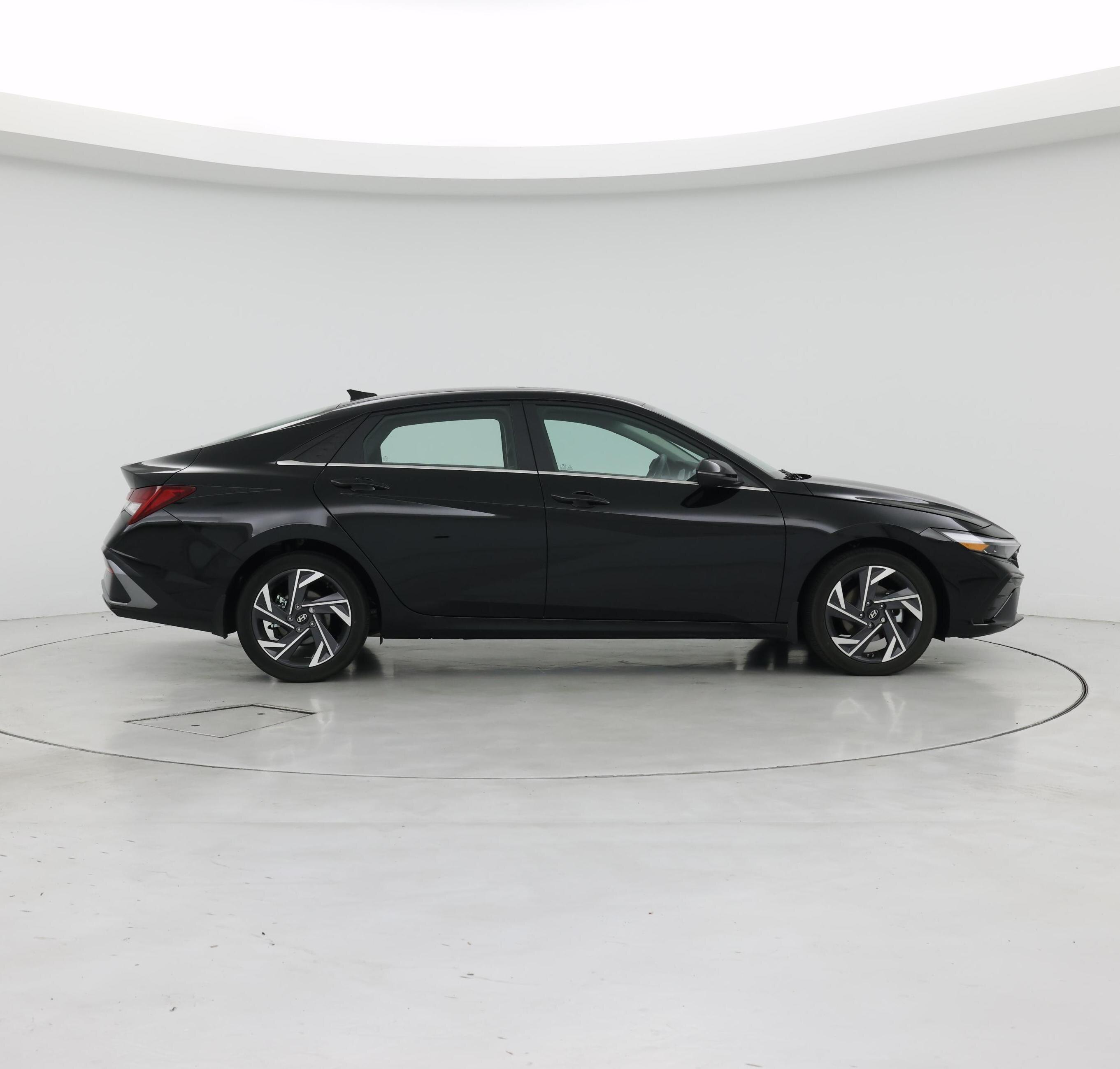 Thumbnail: 2024 Hyundai Elantra - 7