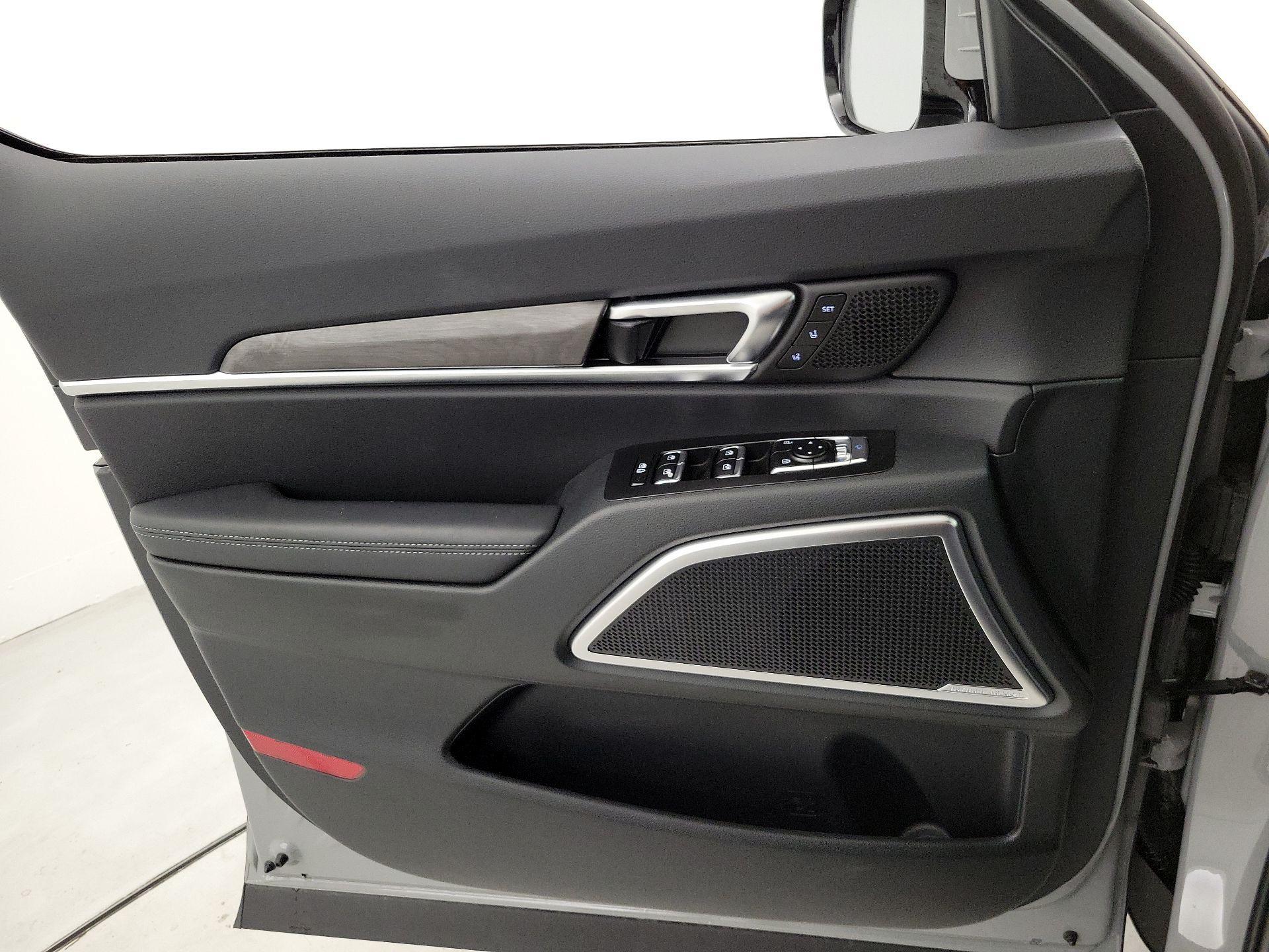 Thumbnail: 2025 Kia Telluride - 12