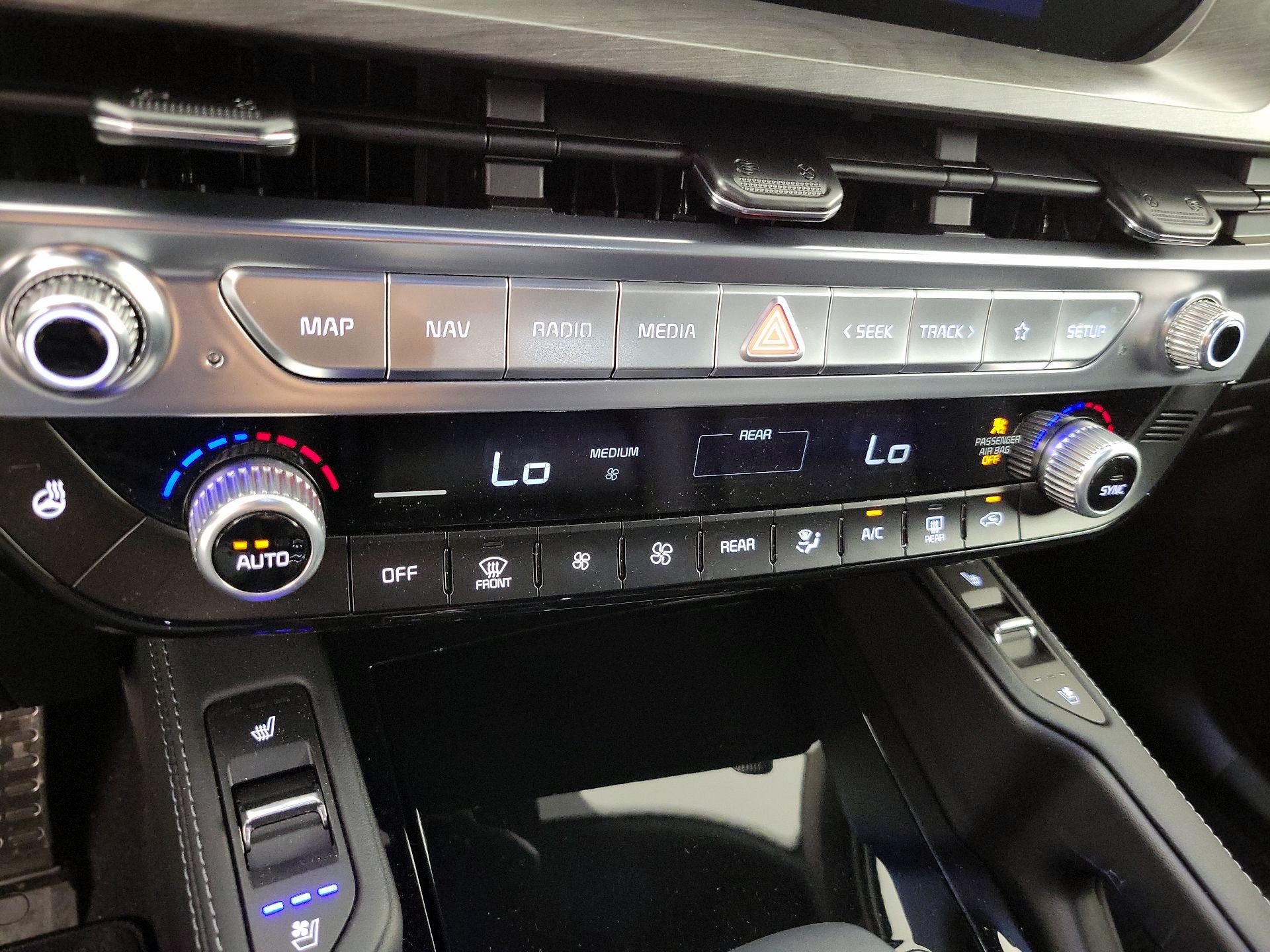 Thumbnail: 2025 Kia Telluride - 15
