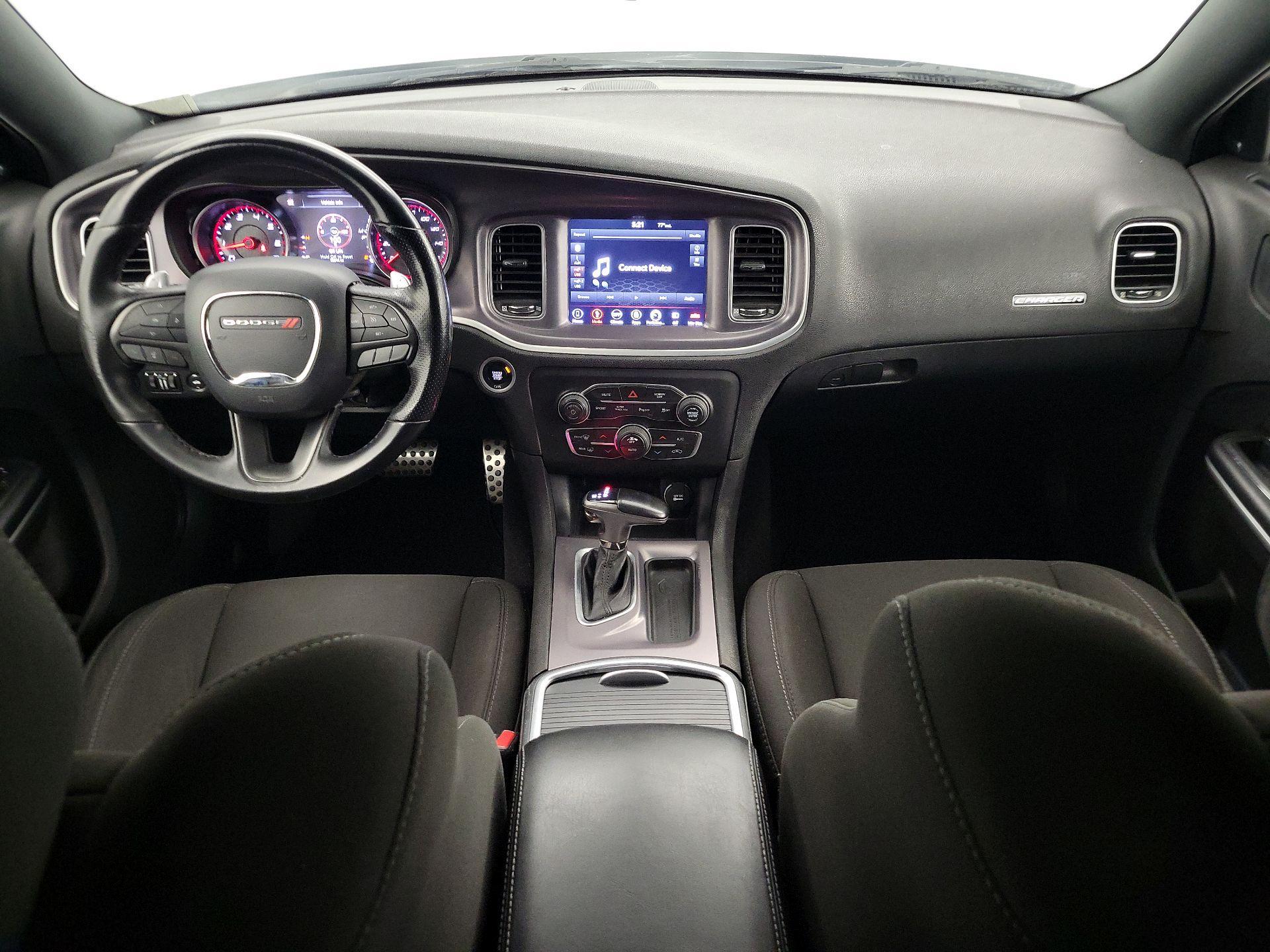 Thumbnail: 2019 Dodge Charger - 9