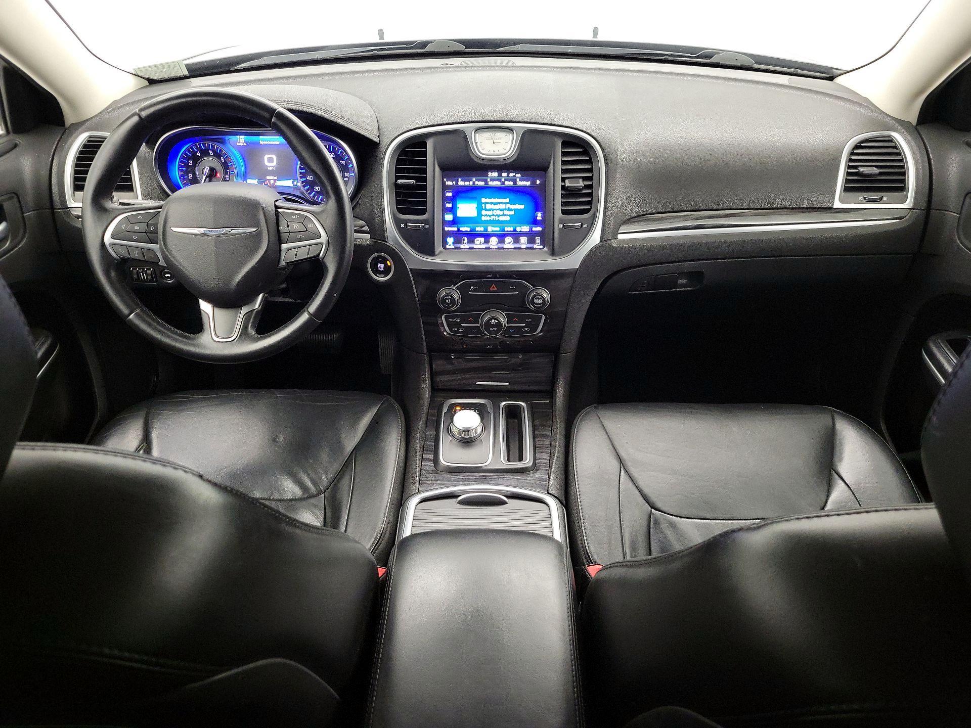 Thumbnail: 2016 Chrysler 300 - 9