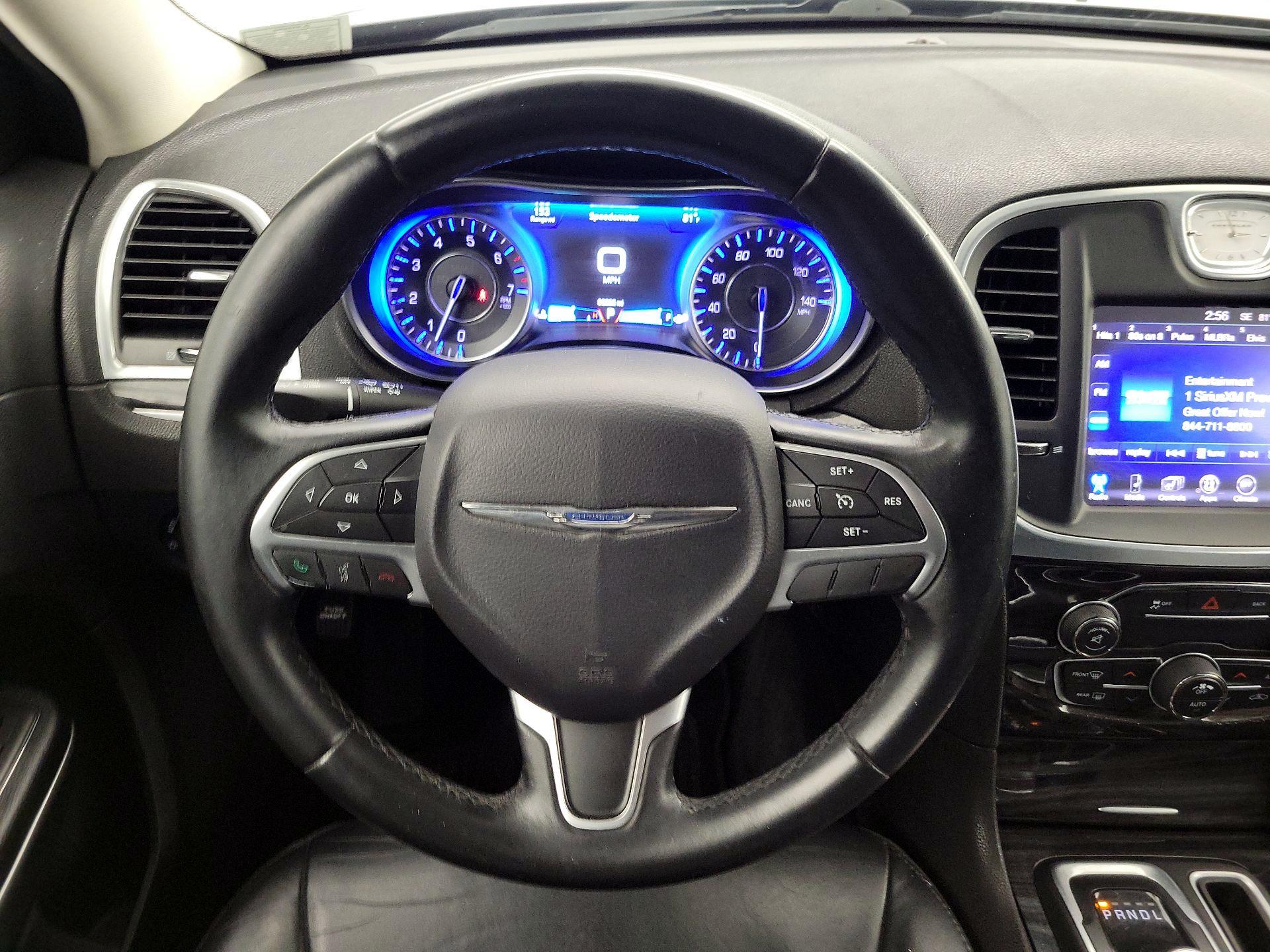 Thumbnail: 2016 Chrysler 300 - 10