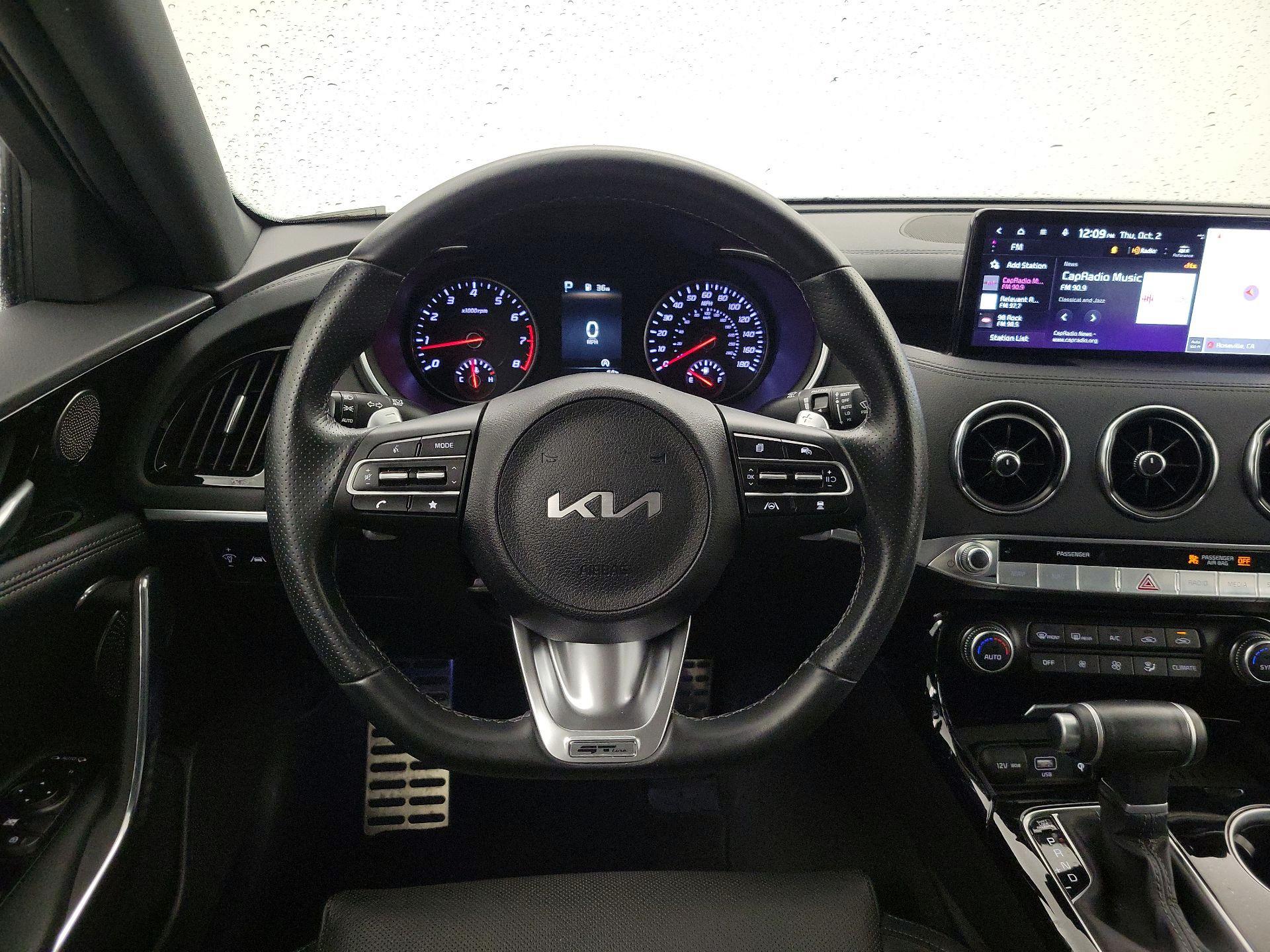 Thumbnail: 2023 Kia Stinger - 10