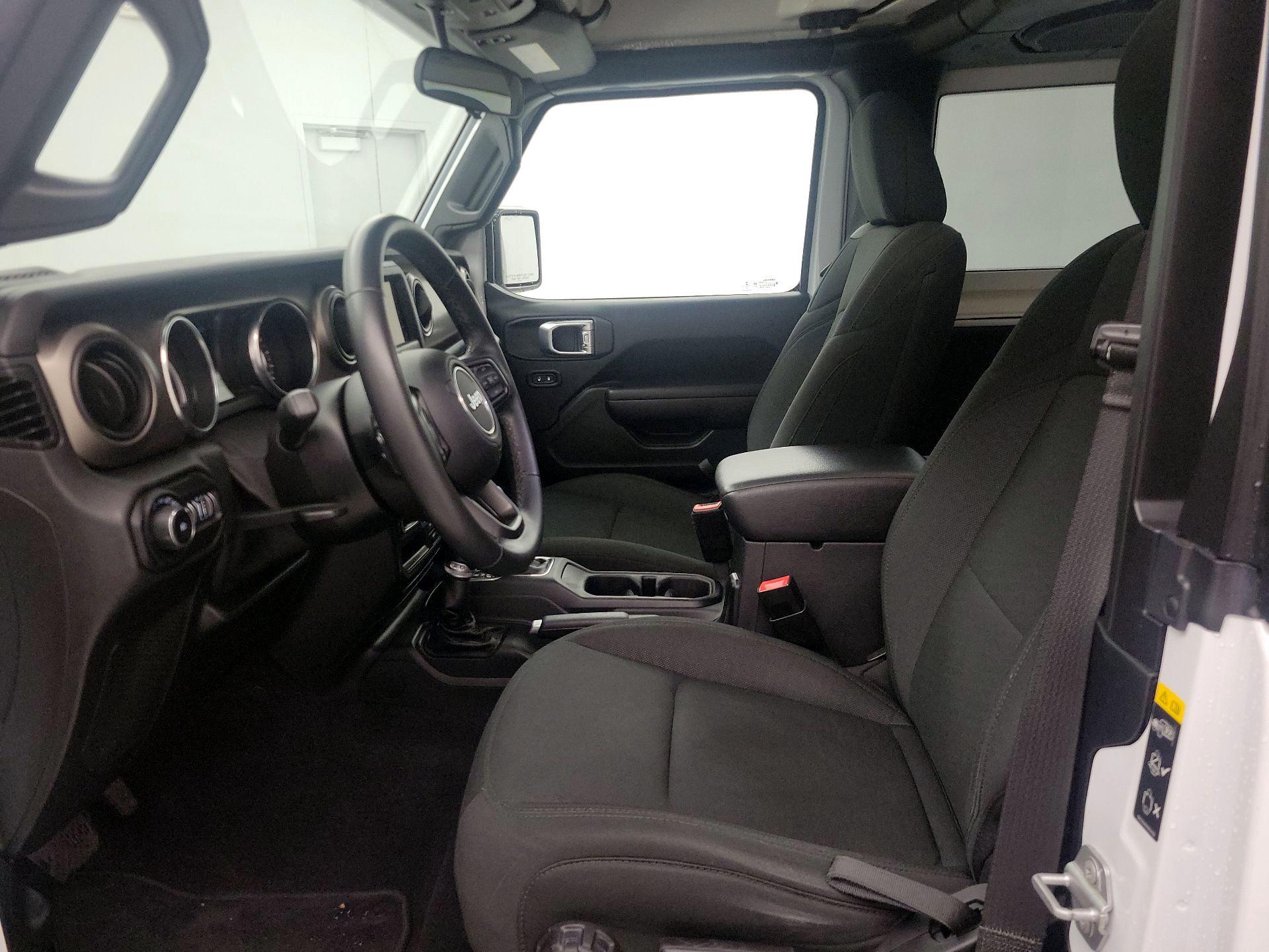 Thumbnail: 2021 Jeep Wrangler - 11