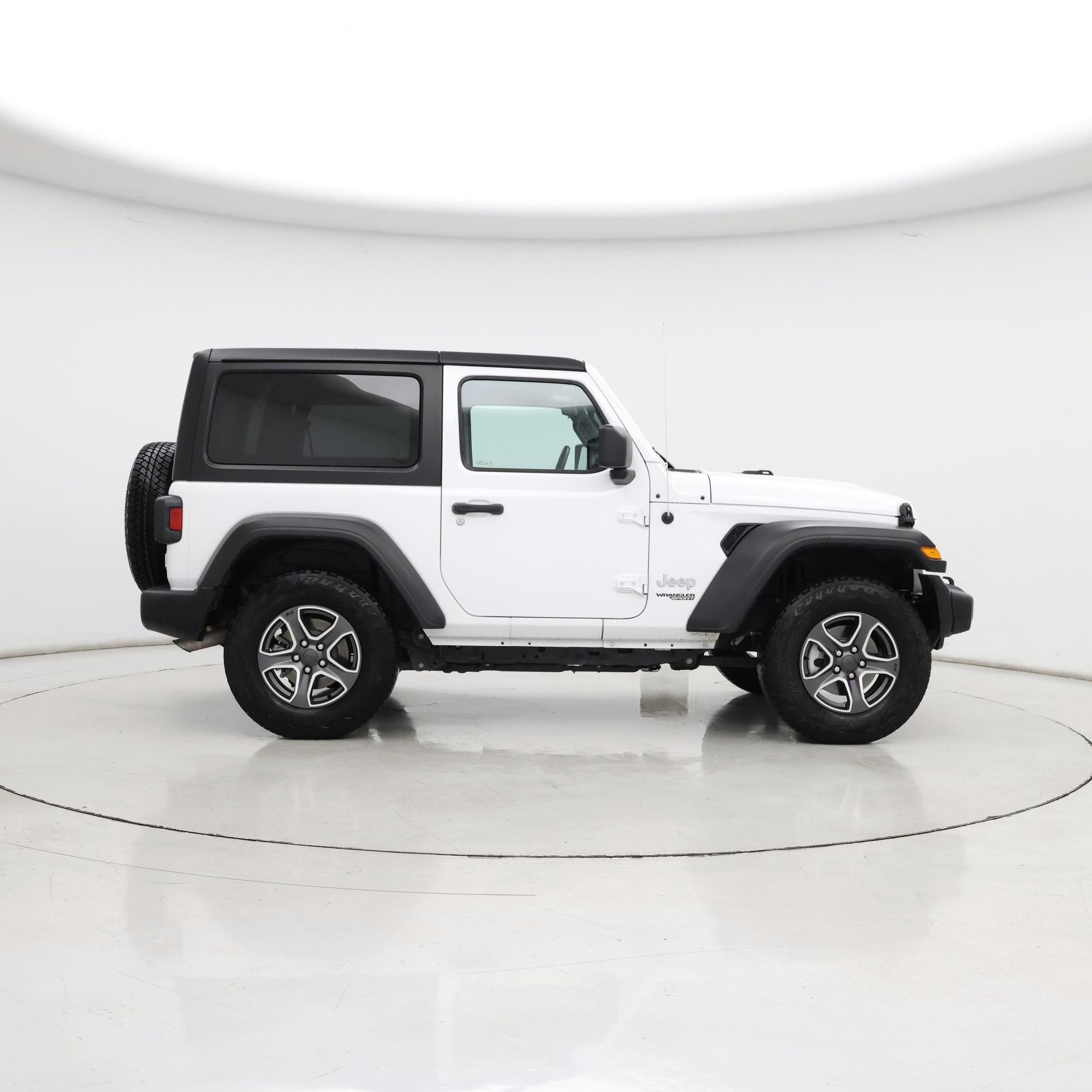 Thumbnail: 2021 Jeep Wrangler - 7