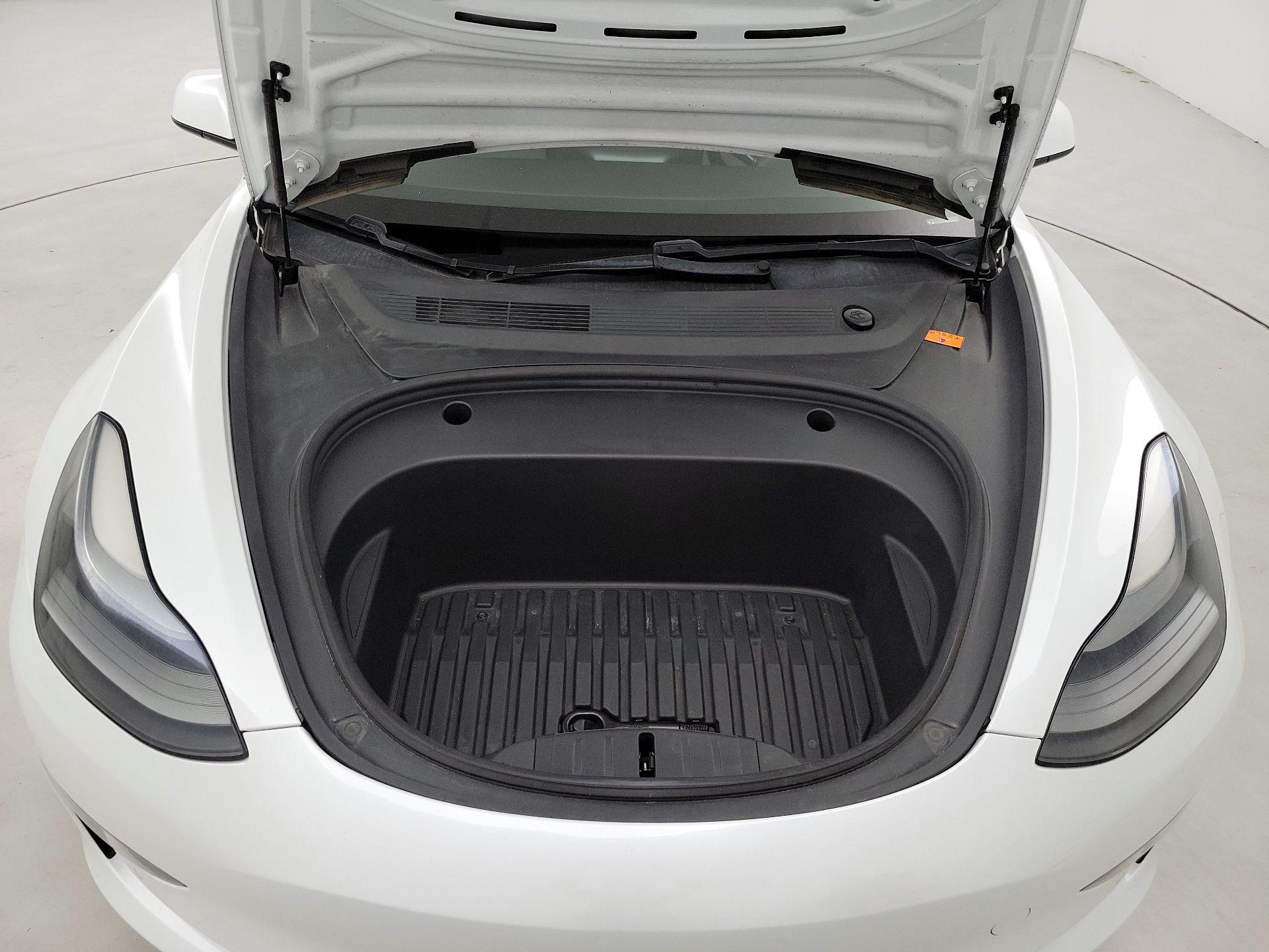 Thumbnail: 2021 Tesla Model 3 - 20