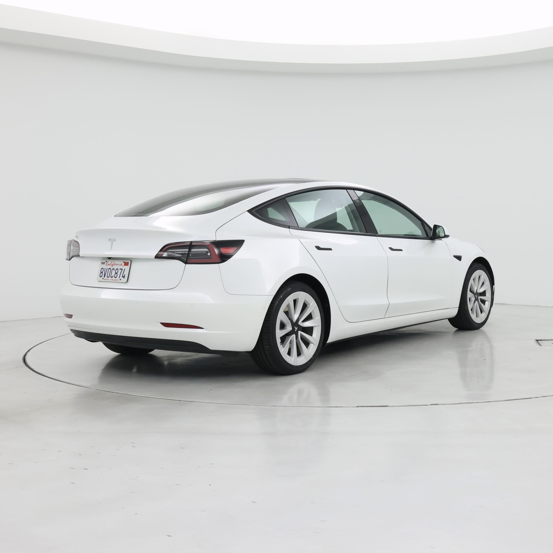 Thumbnail: 2021 Tesla Model 3 - 8