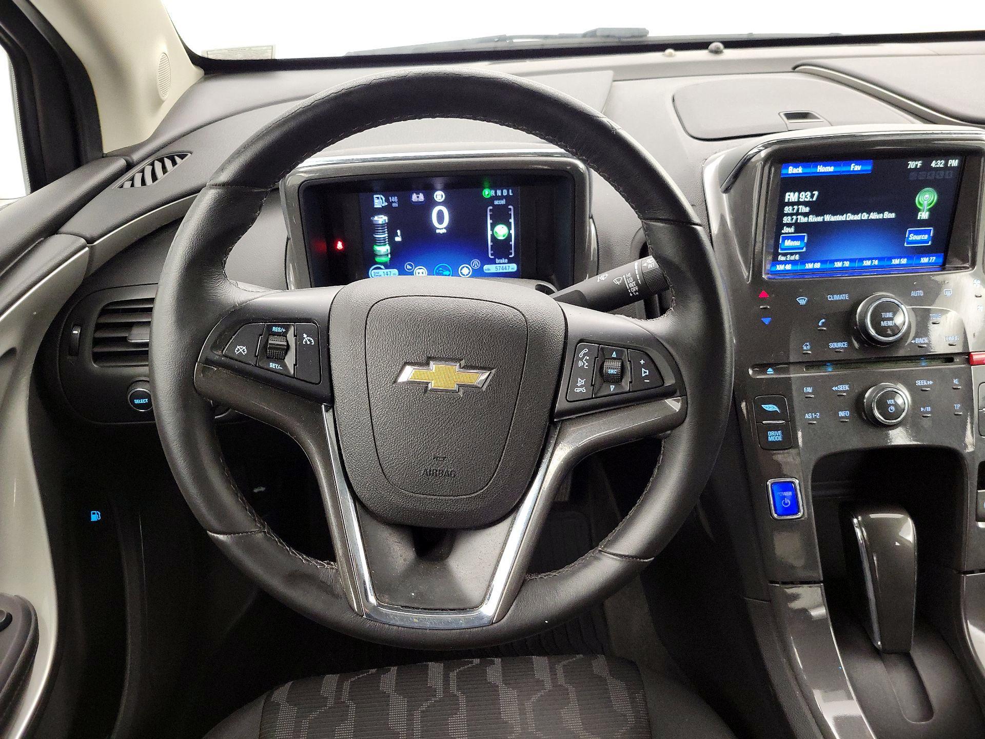 Thumbnail: 2015 Chevrolet Volt - 10