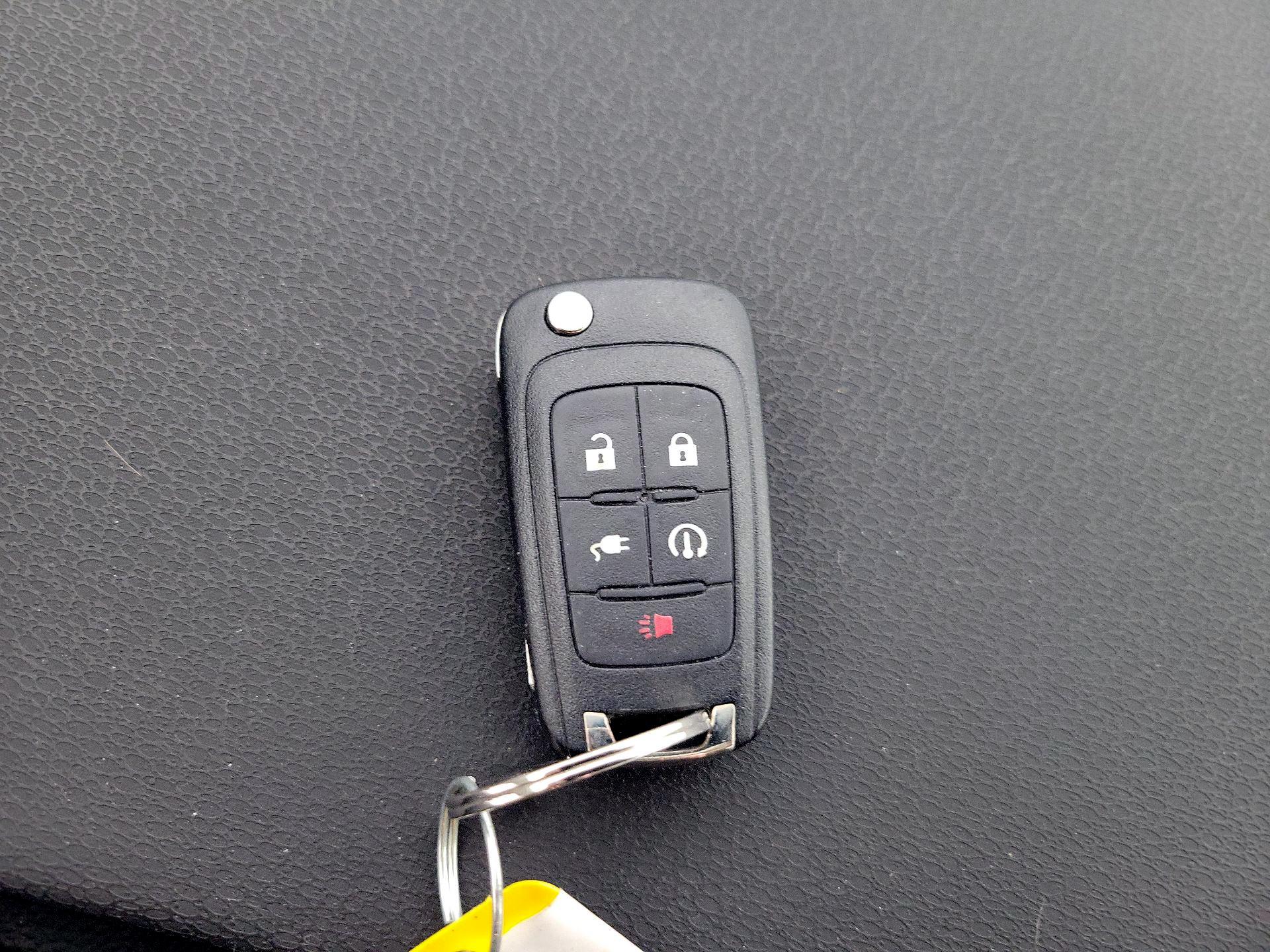 Thumbnail: 2015 Chevrolet Volt - 19