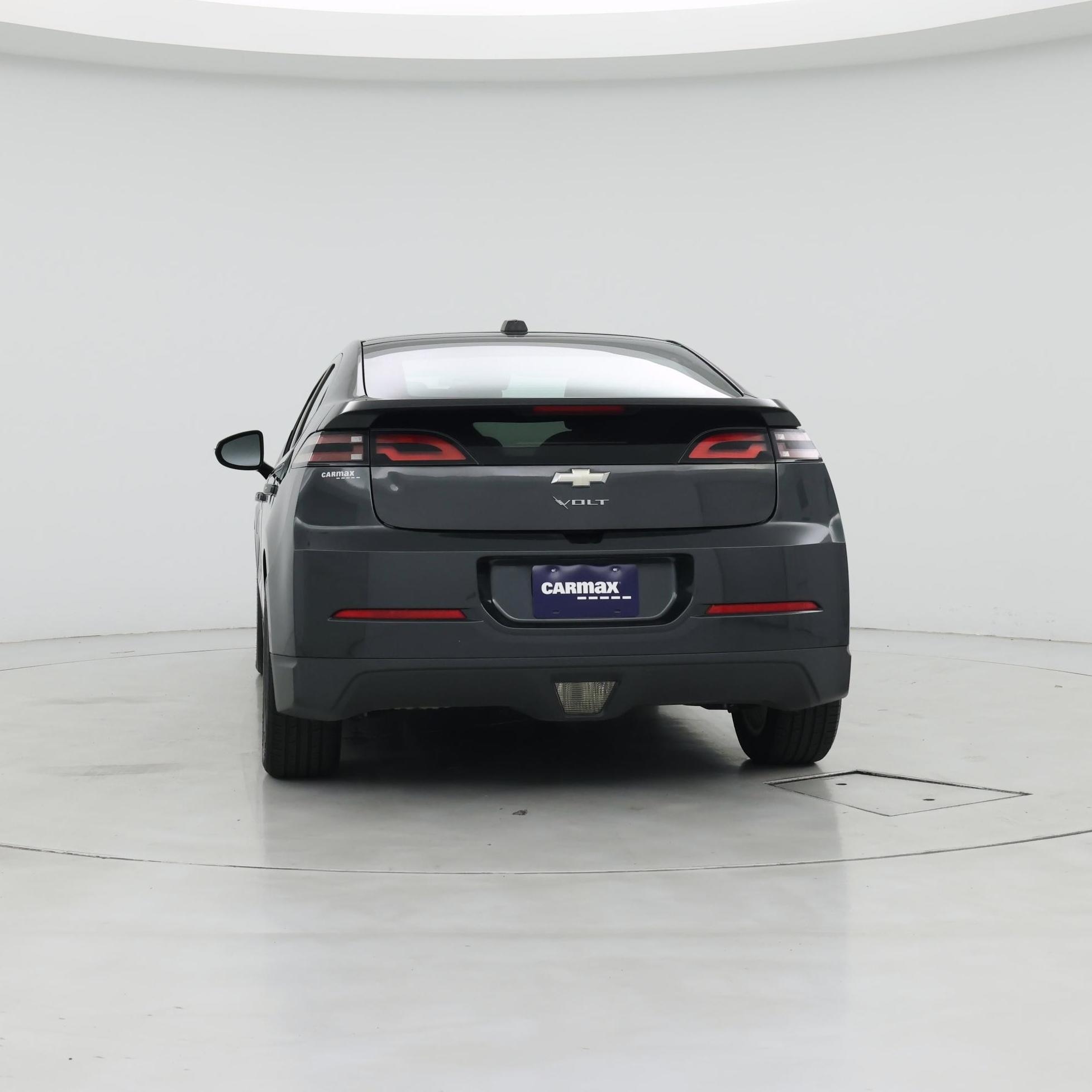Thumbnail: 2015 Chevrolet Volt - 6