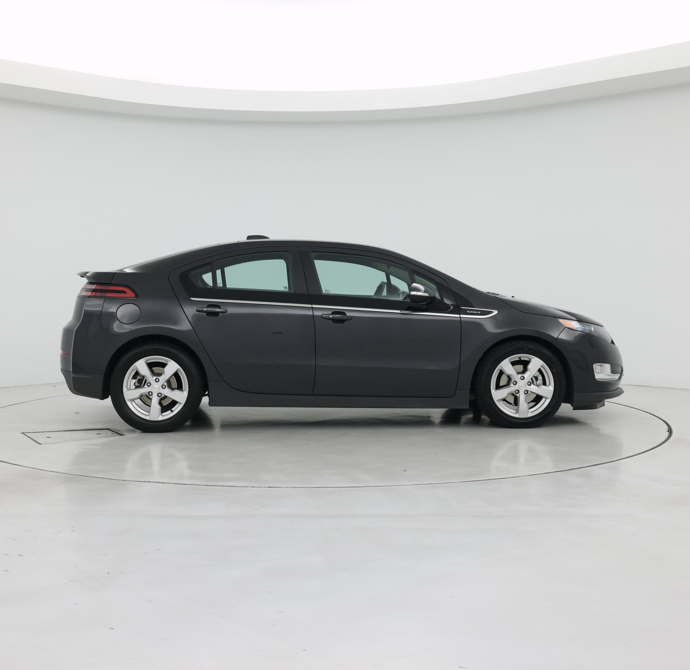 Thumbnail: 2015 Chevrolet Volt - 7