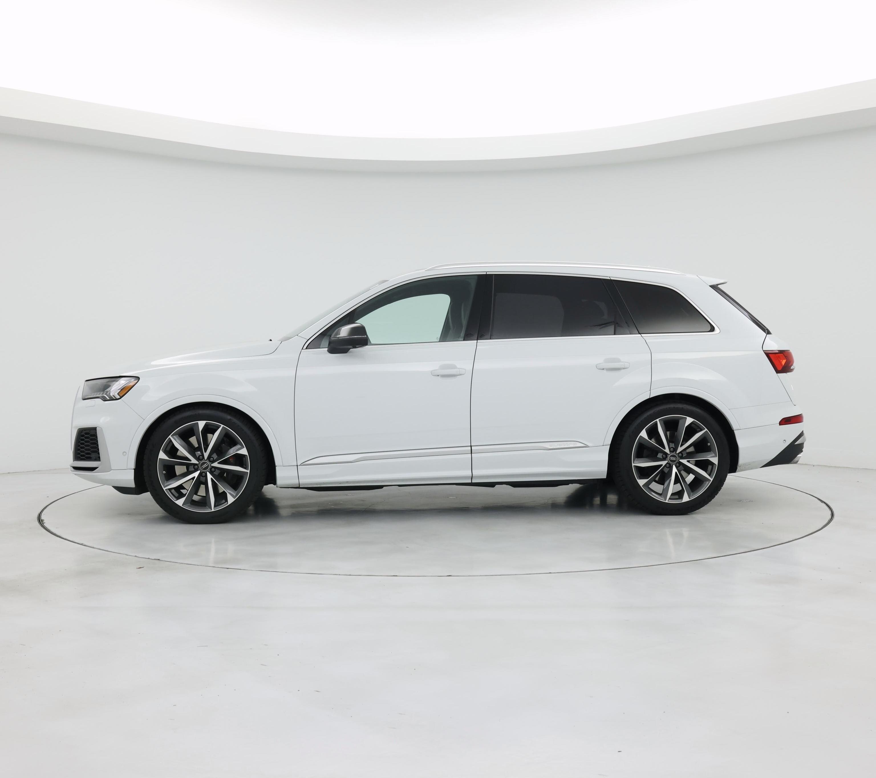 Thumbnail: 2023 Audi SQ7 - 3