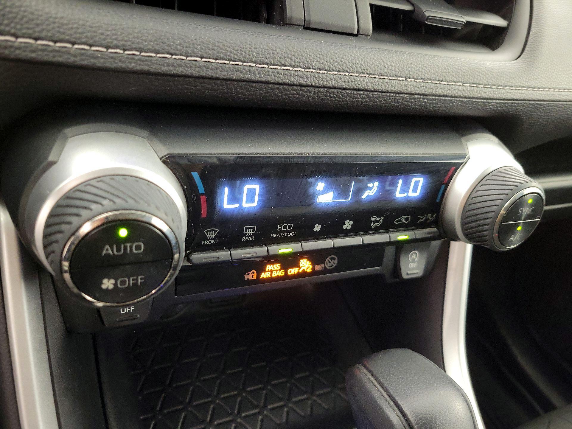Thumbnail: 2023 Toyota RAV4 - 15