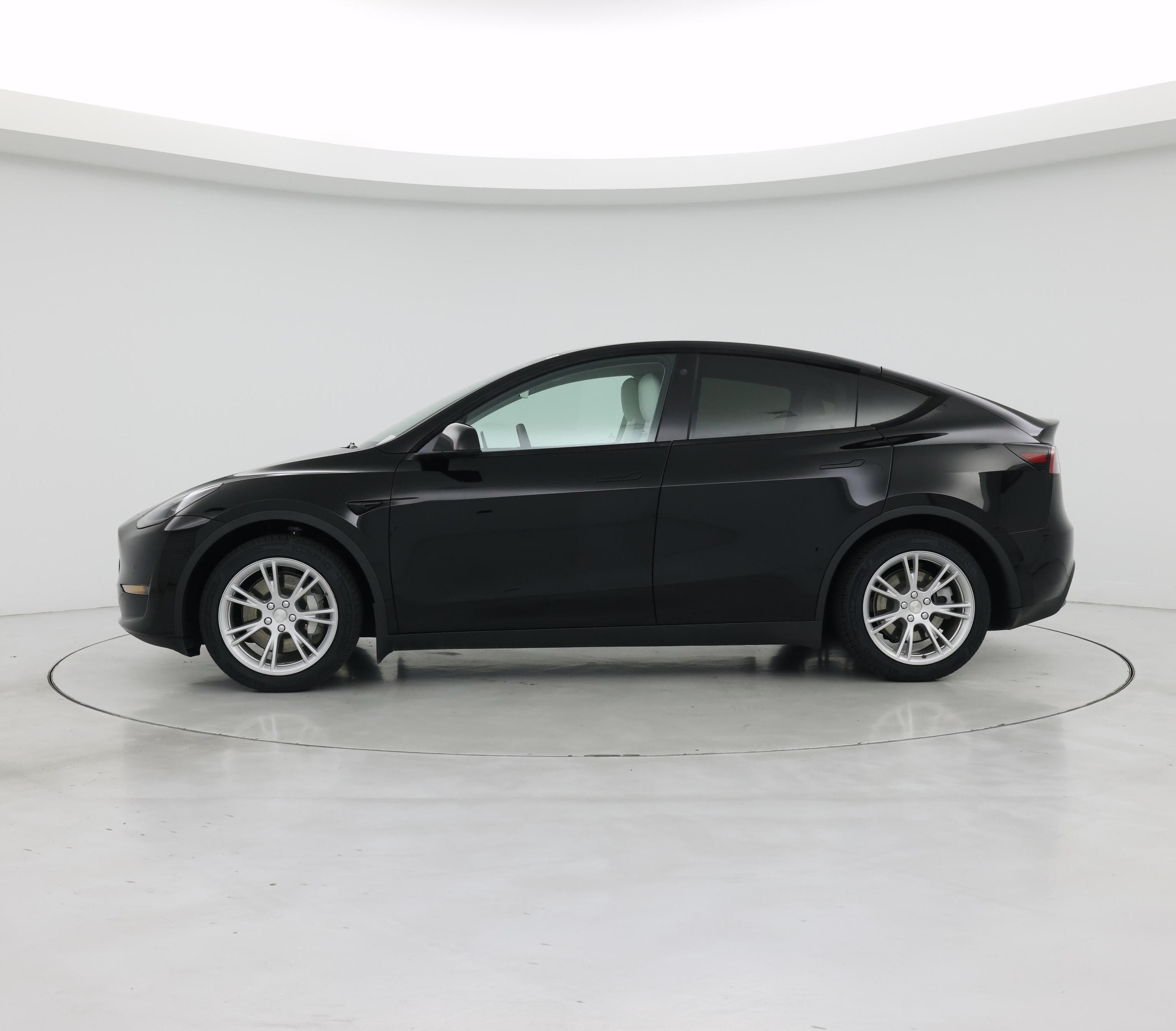 Thumbnail: 2022 Tesla Model Y - 3