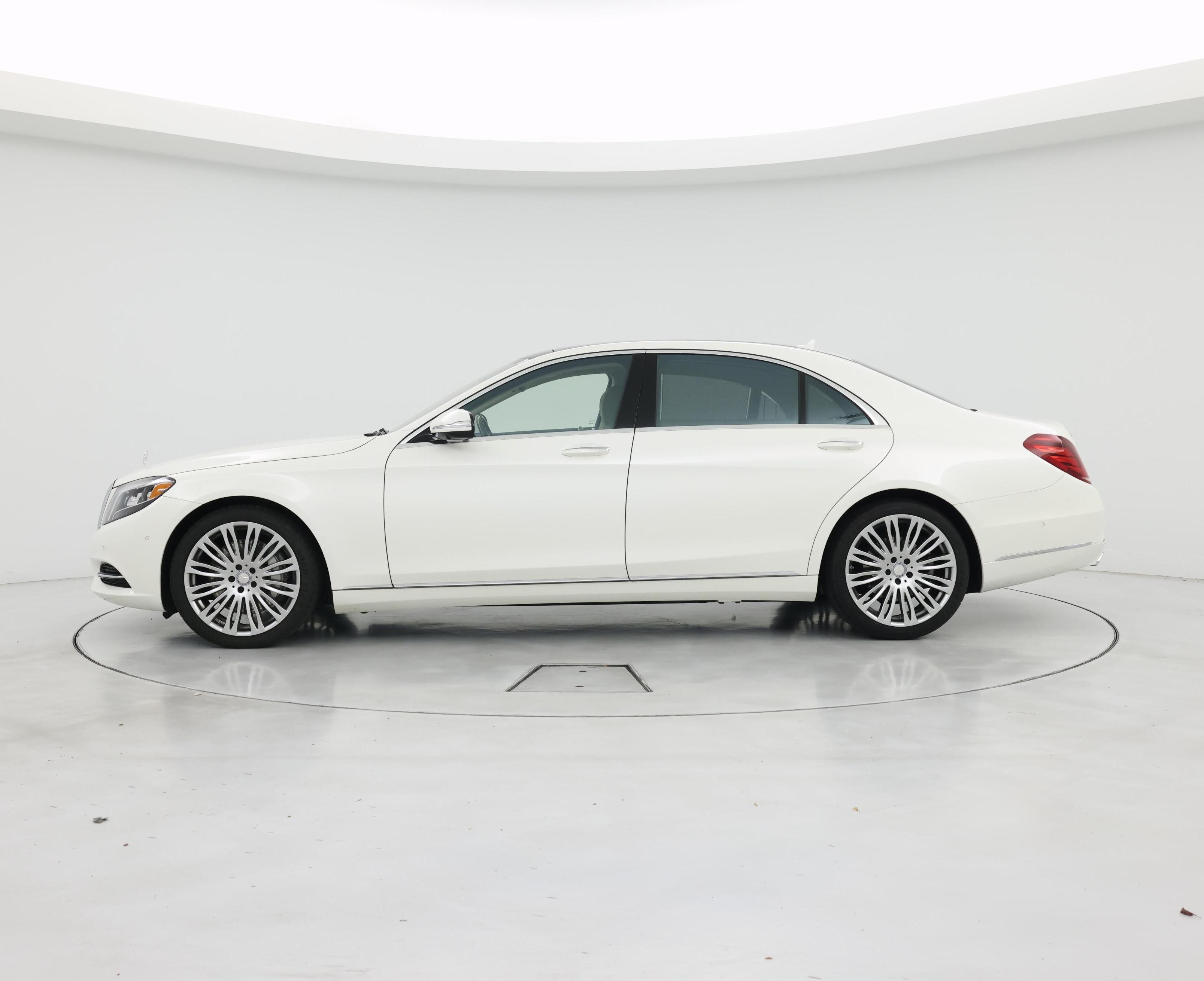 Thumbnail: 2017 Mercedes-Benz S-Class - 3