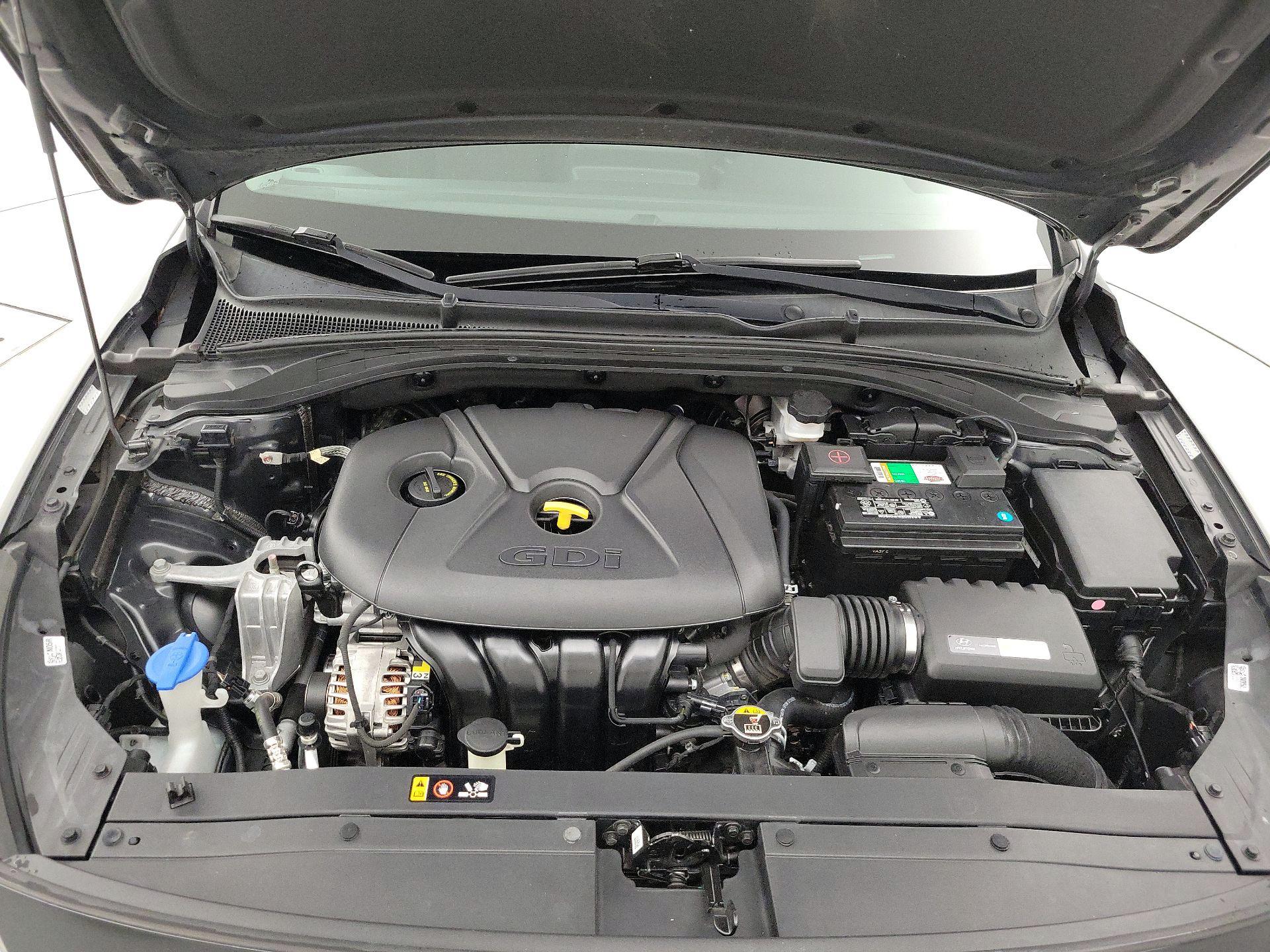 Thumbnail: 2018 Hyundai Elantra - 20