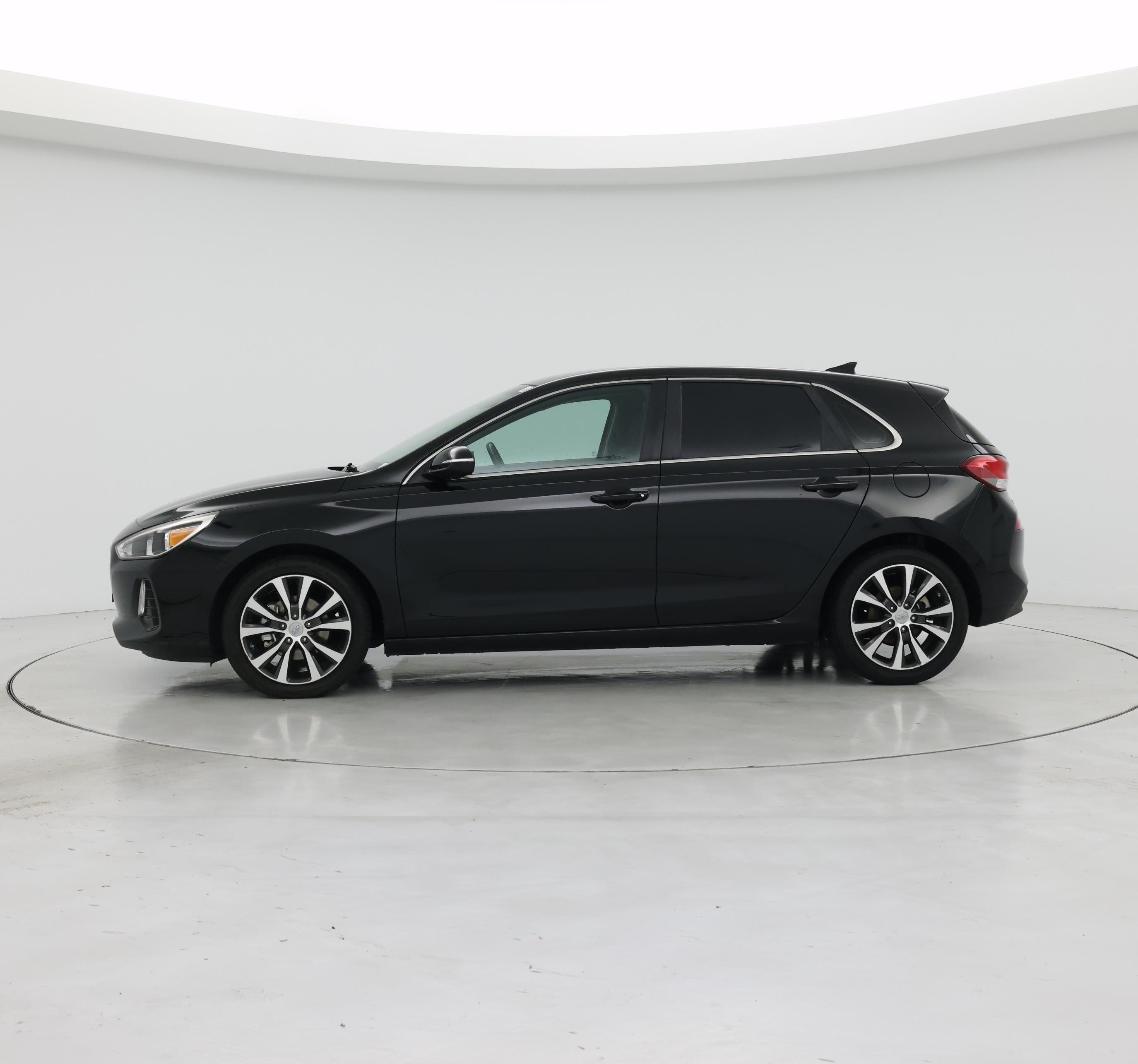 Thumbnail: 2018 Hyundai Elantra - 3