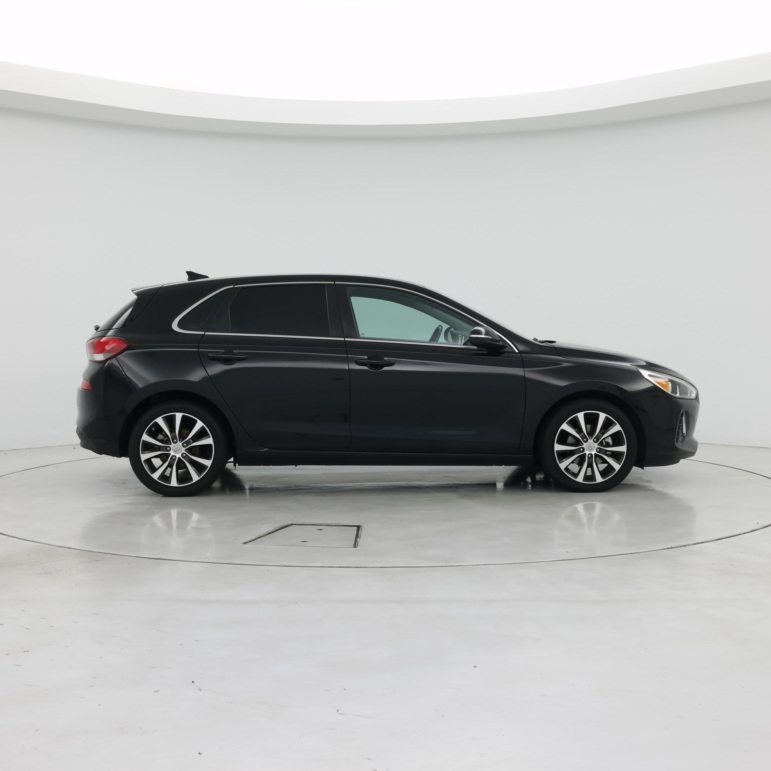 Thumbnail: 2018 Hyundai Elantra - 7