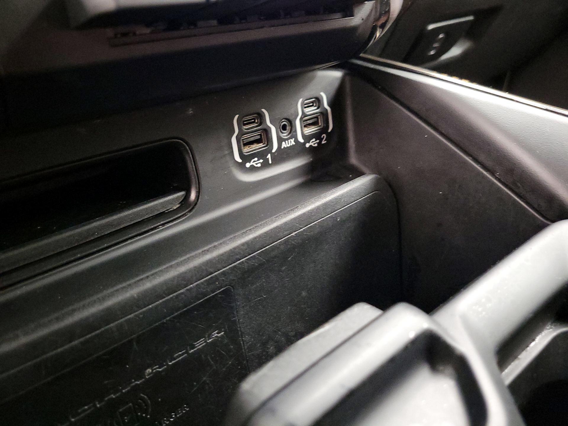 Thumbnail: 2021 RAM 1500 - 19