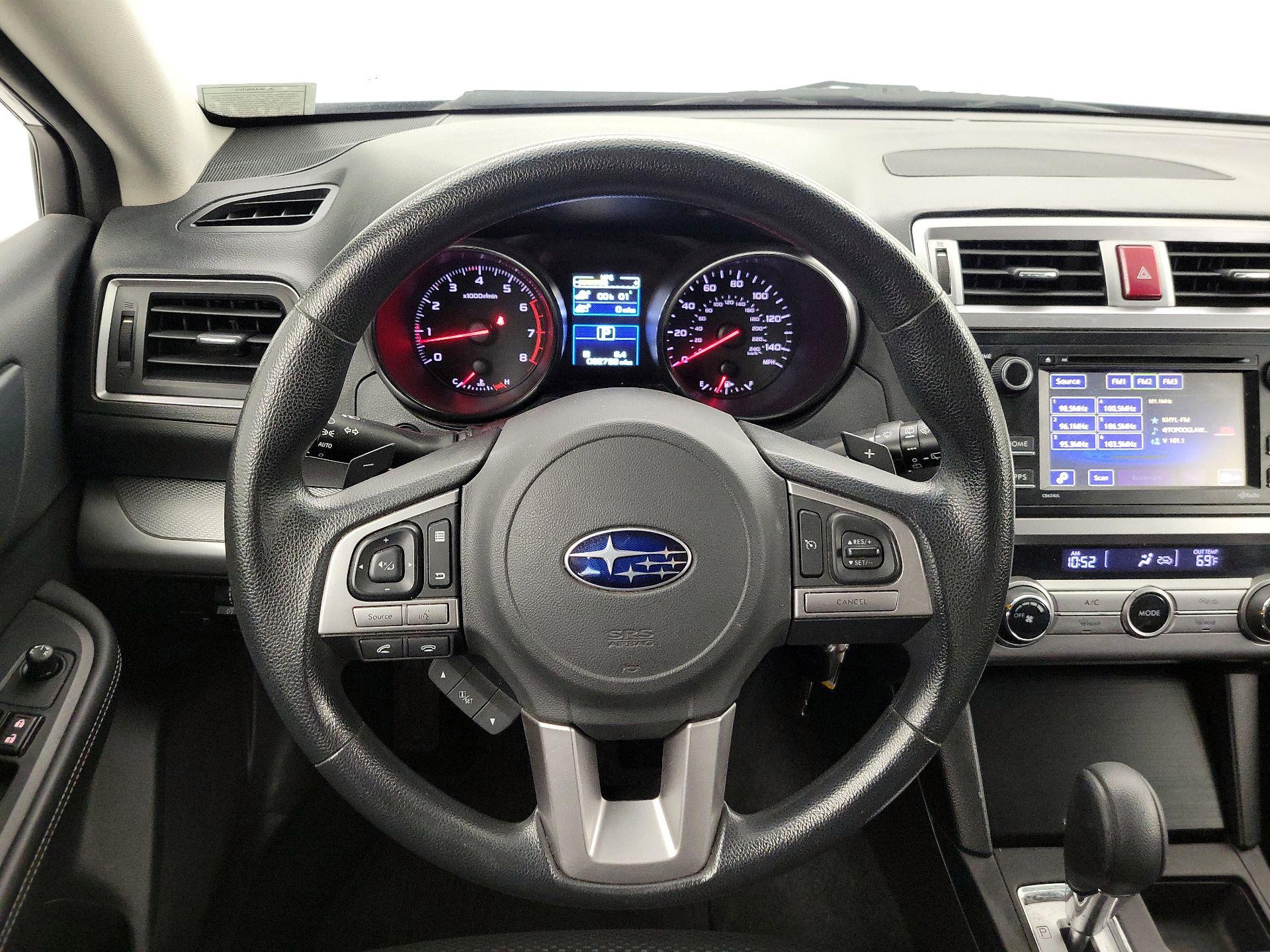 Thumbnail: 2015 Subaru Outback - 10